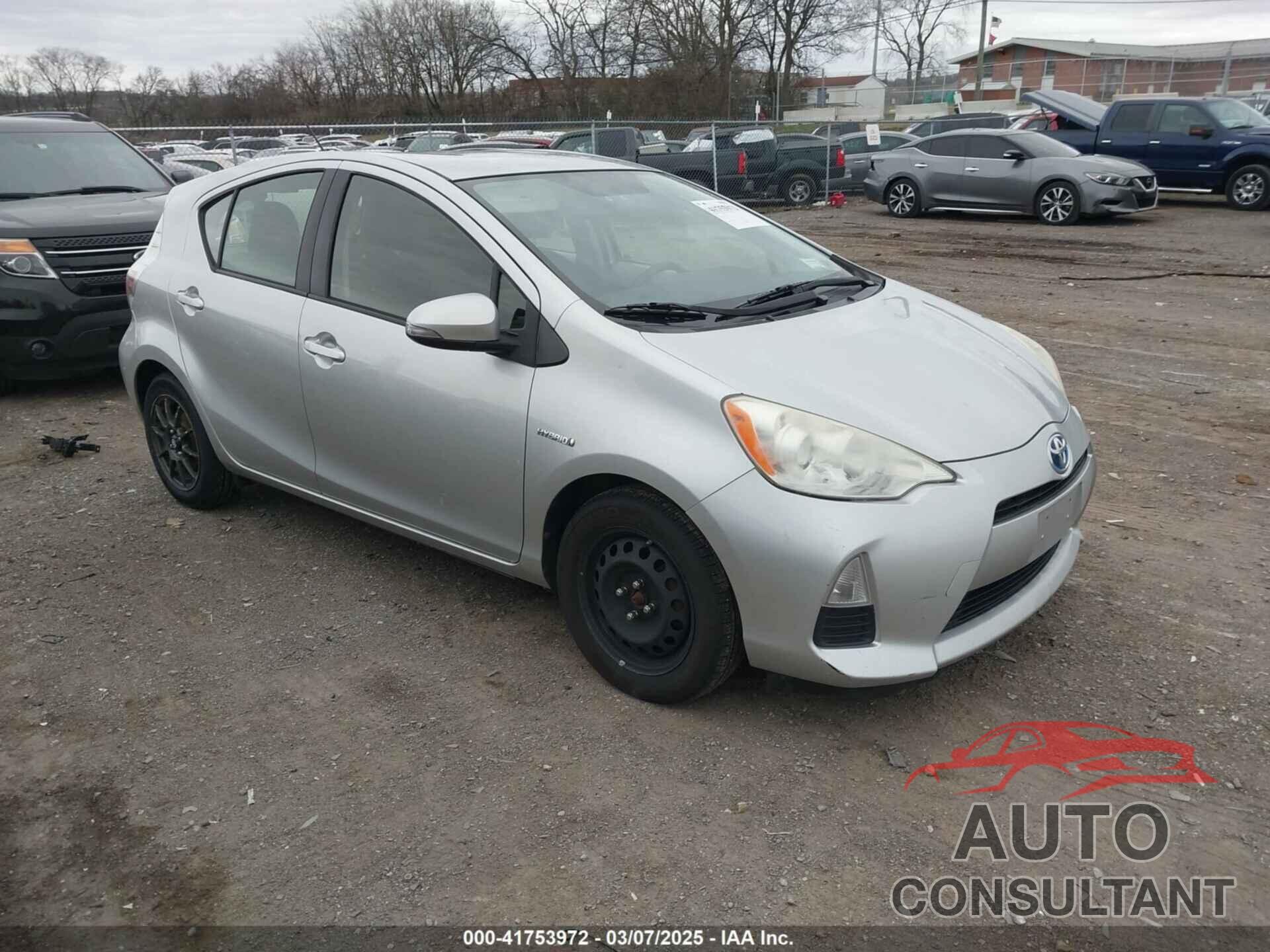 TOYOTA PRIUS C 2014 - JTDKDTB35E1557798