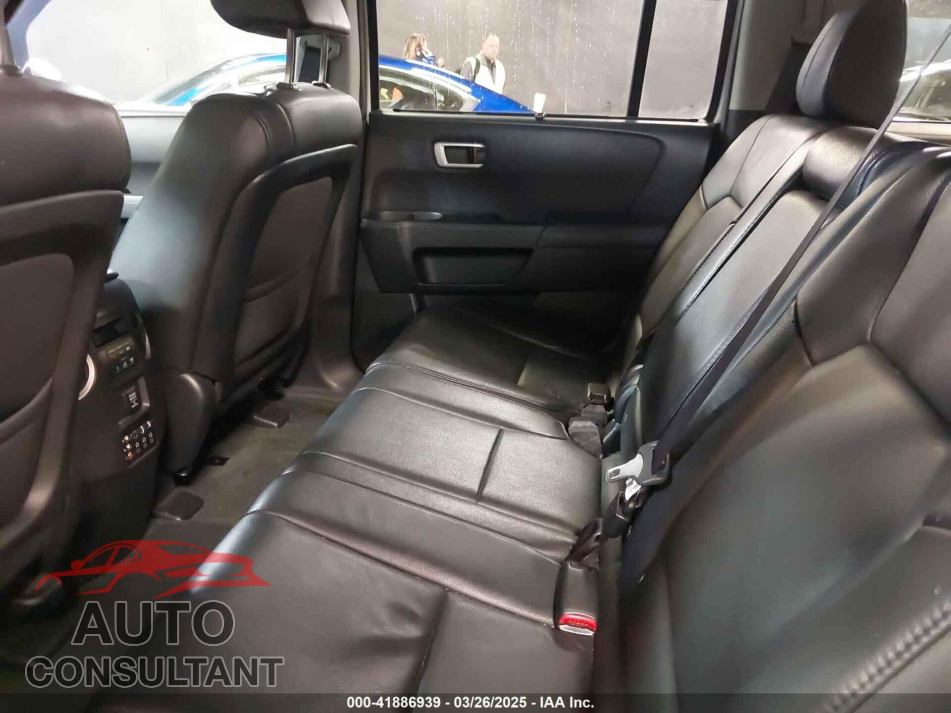 HONDA PILOT 2014 - 5FNYF4H91EB041659