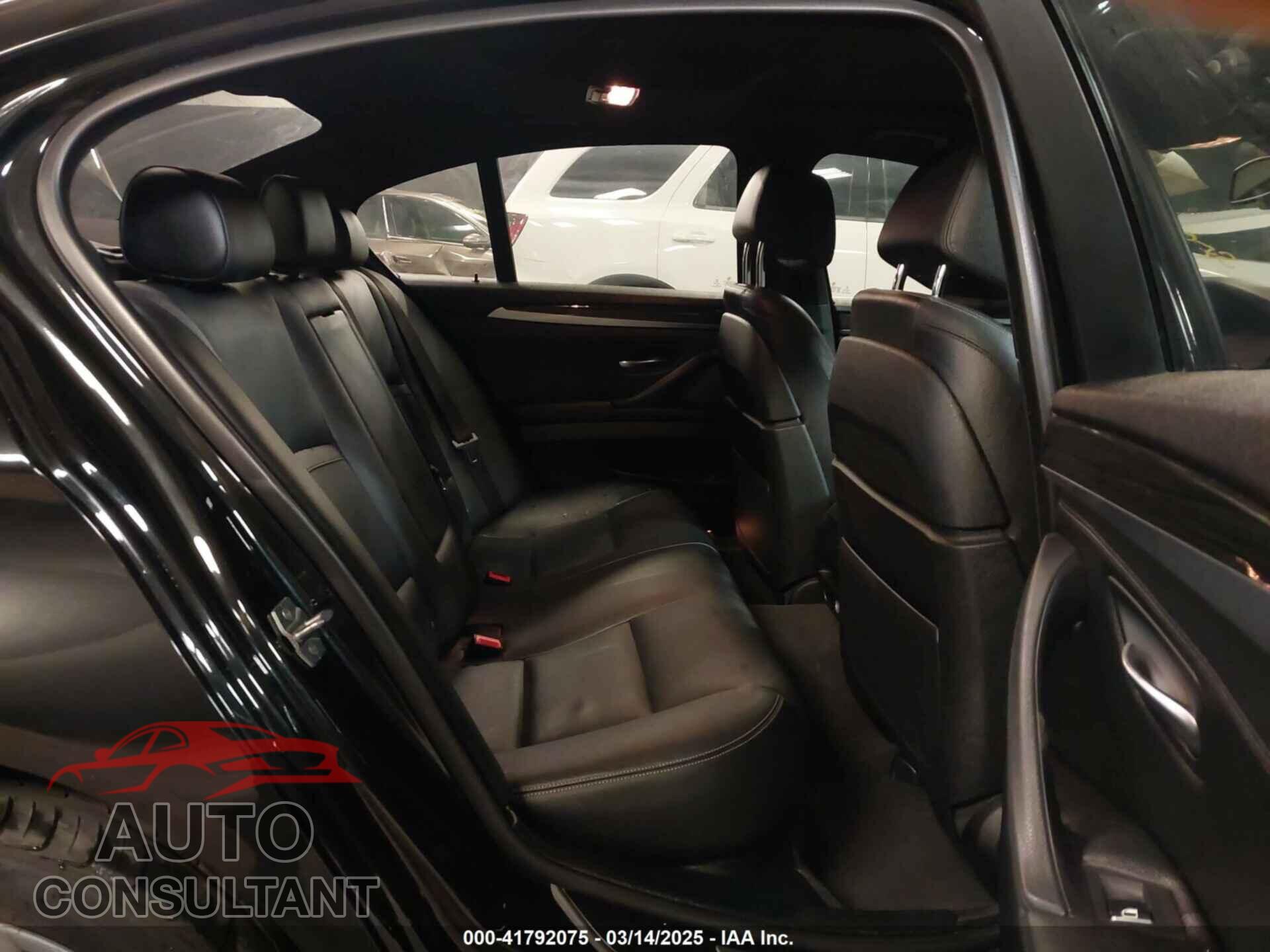 BMW 528I 2016 - WBA5A7C57GG644256