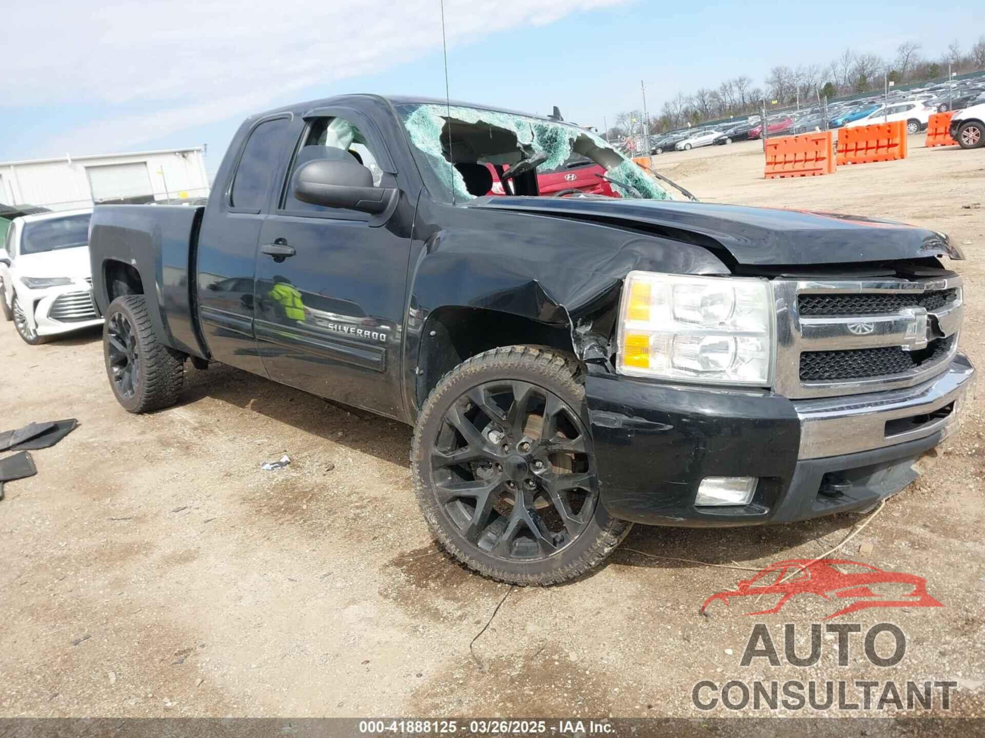 CHEVROLET SILVERADO 2011 - 1GCRKSE36BZ449181