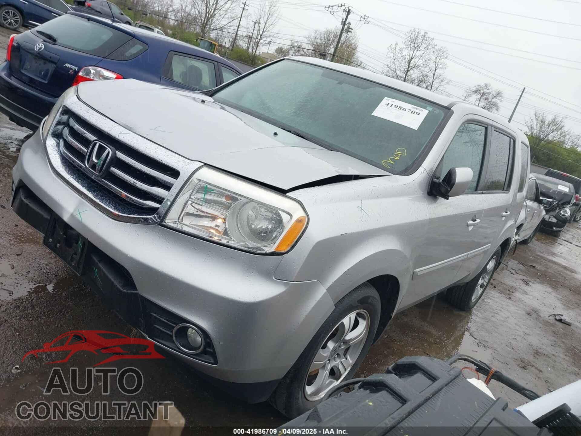 HONDA PILOT 2014 - 5FNYF4H53EB045211