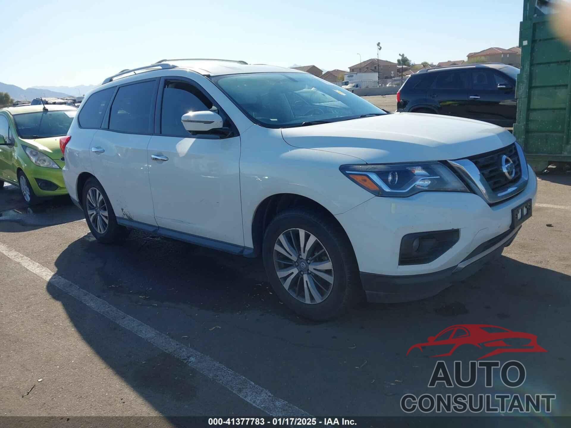 NISSAN PATHFINDER 2018 - 5N1DR2MM0JC606426