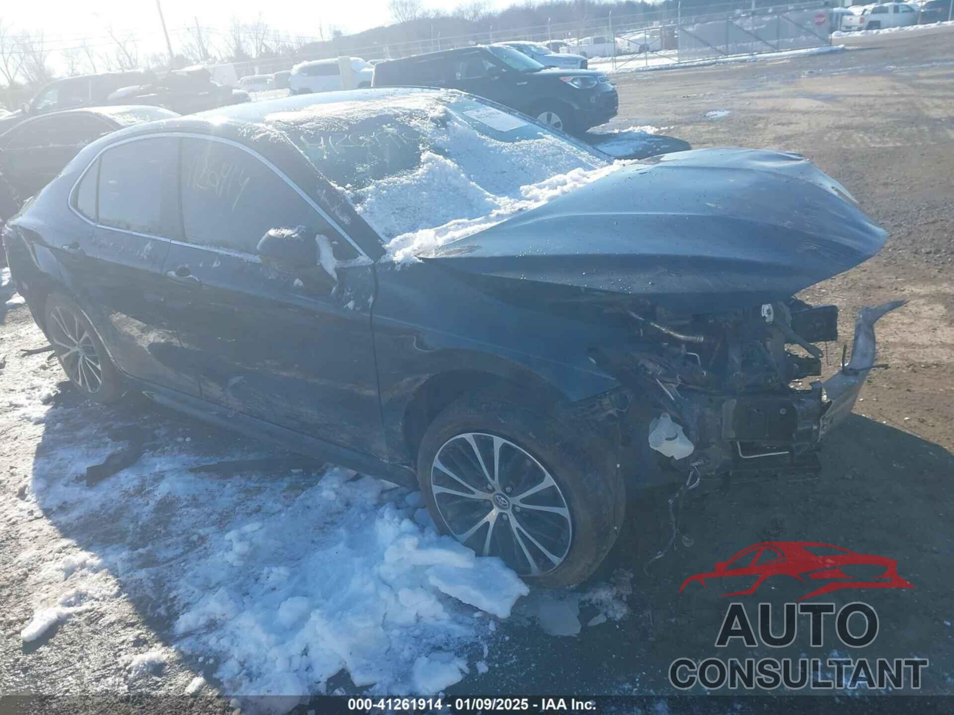 TOYOTA CAMRY 2018 - 4T1B11HKXJU676219