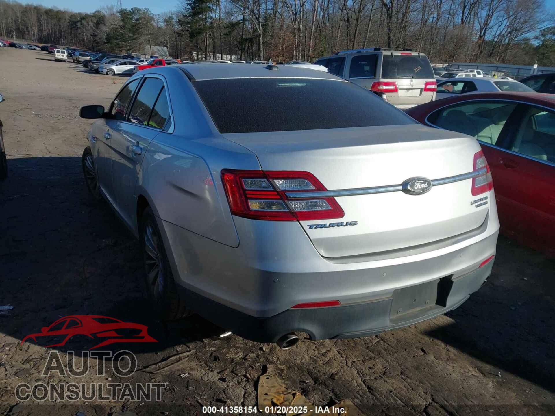 FORD TAURUS 2017 - 1FAHP2F89HG117785