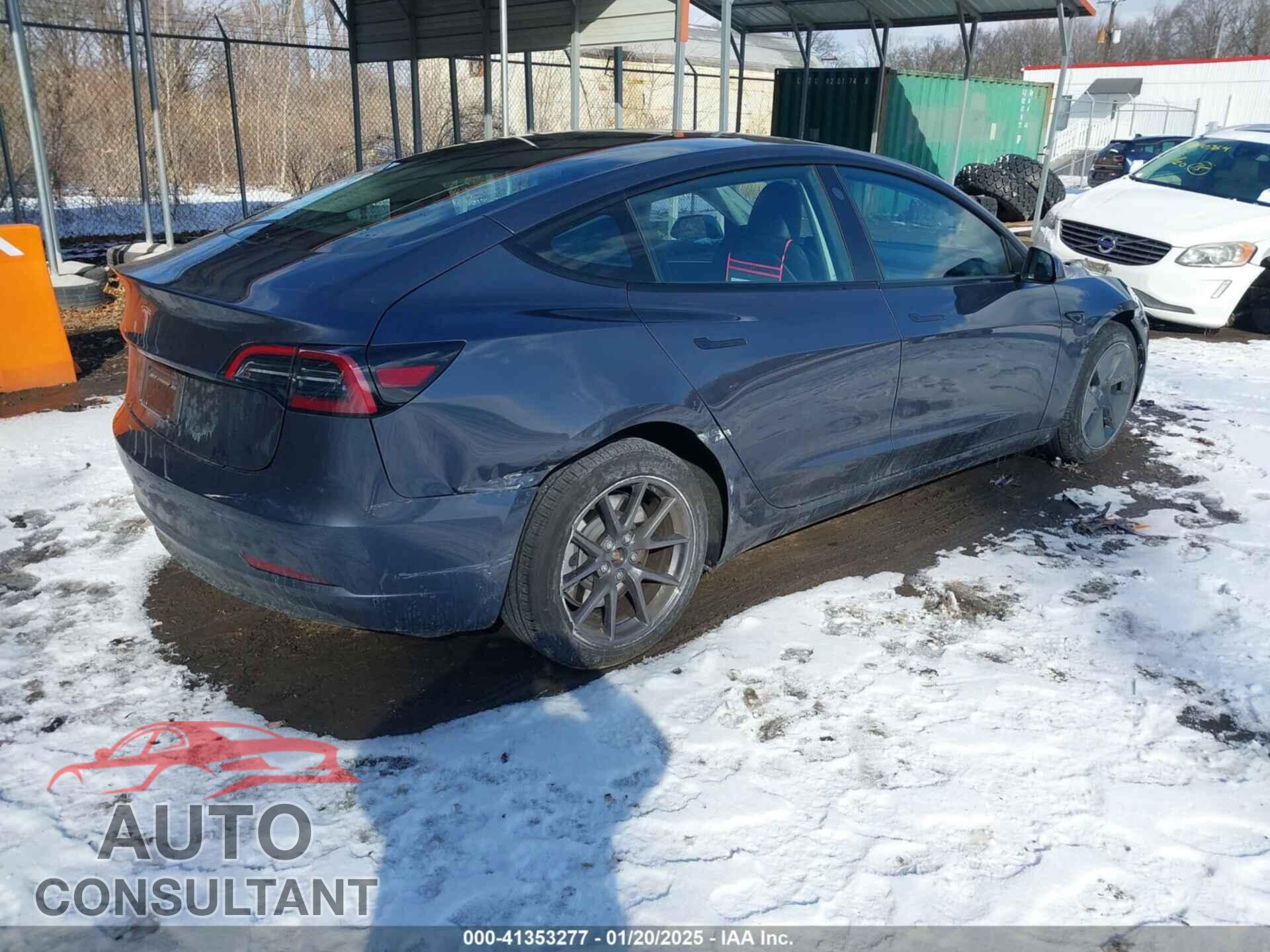 TESLA MODEL 3 2023 - 5YJ3E1EA4PF668742