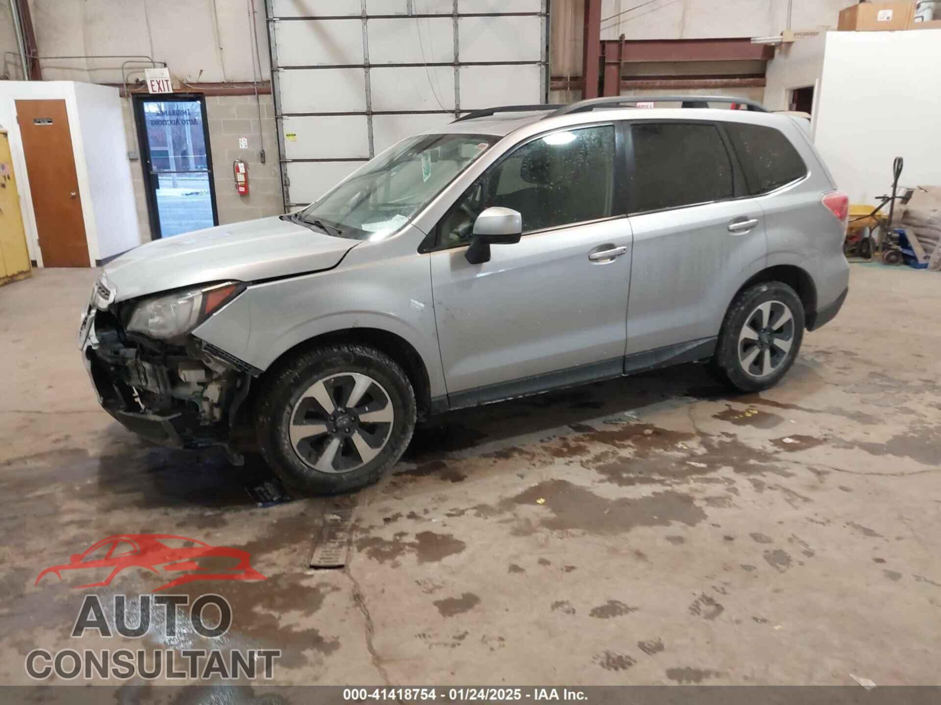 SUBARU FORESTER 2017 - JF2SJADC0HH537322
