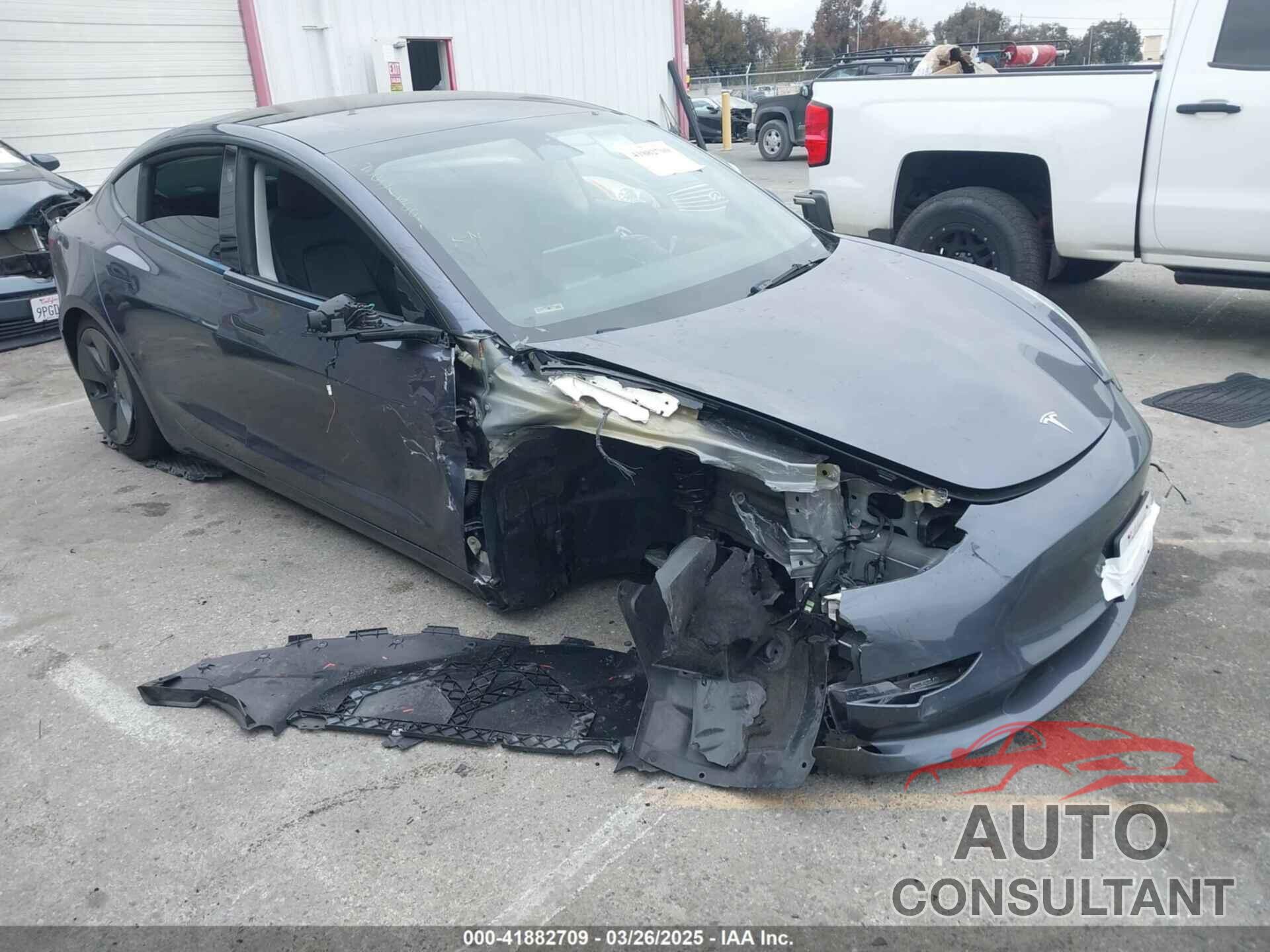 TESLA MODEL 3 2023 - 5YJ3E1EA5PF654381
