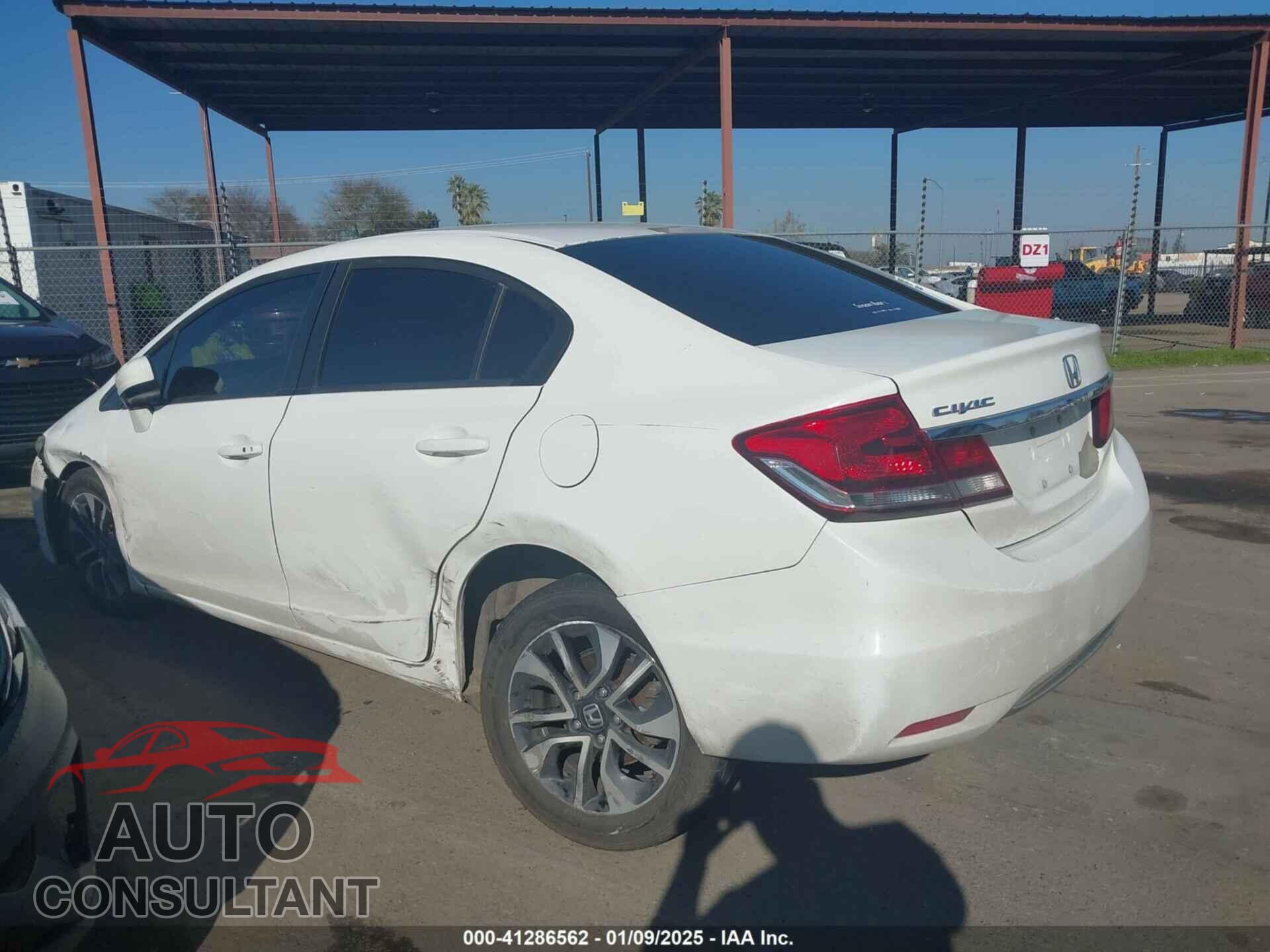 HONDA CIVIC 2015 - 2HGFB2F84FH530166