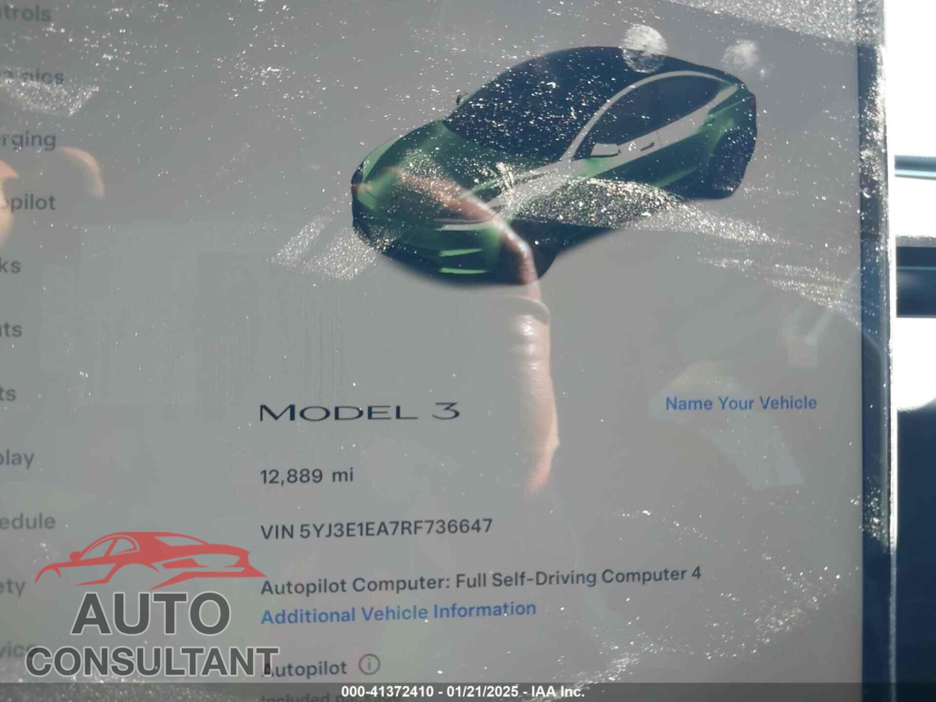 TESLA MODEL 3 2024 - 5YJ3E1EA7RF736647