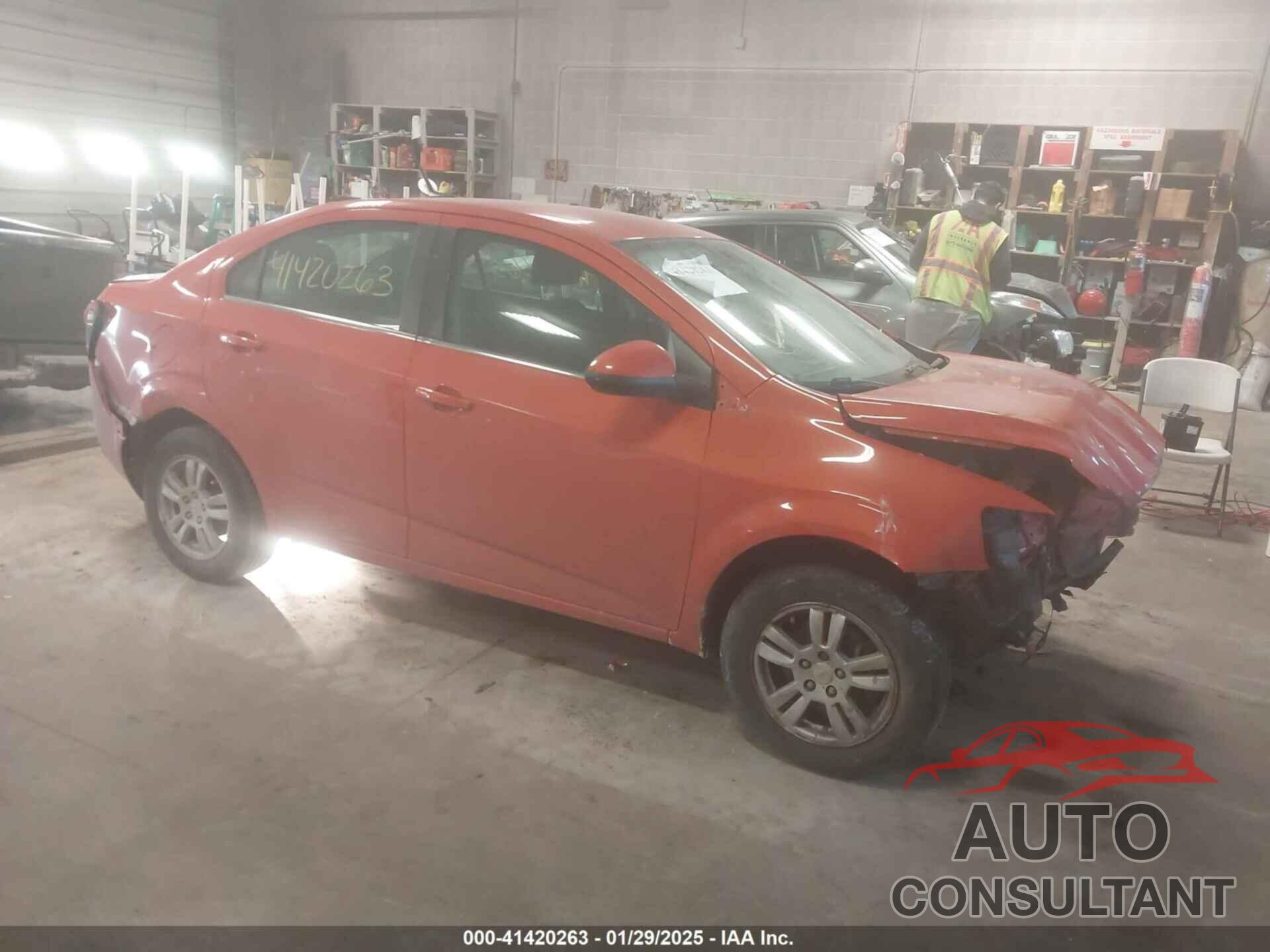 CHEVROLET SONIC 2012 - 1G1JC5SHXC4142549