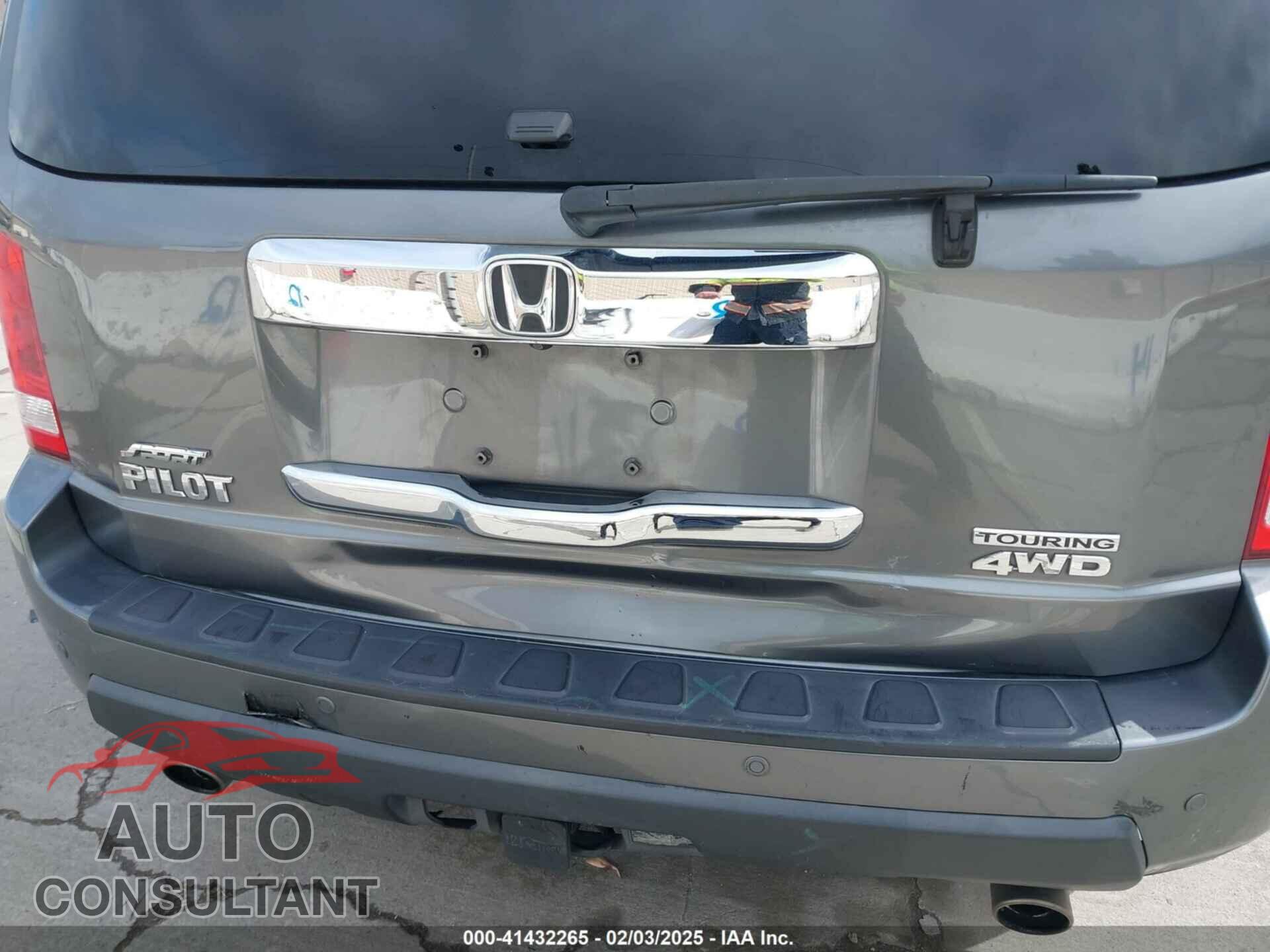 HONDA PILOT 2011 - 5FNYF4H95BB067399