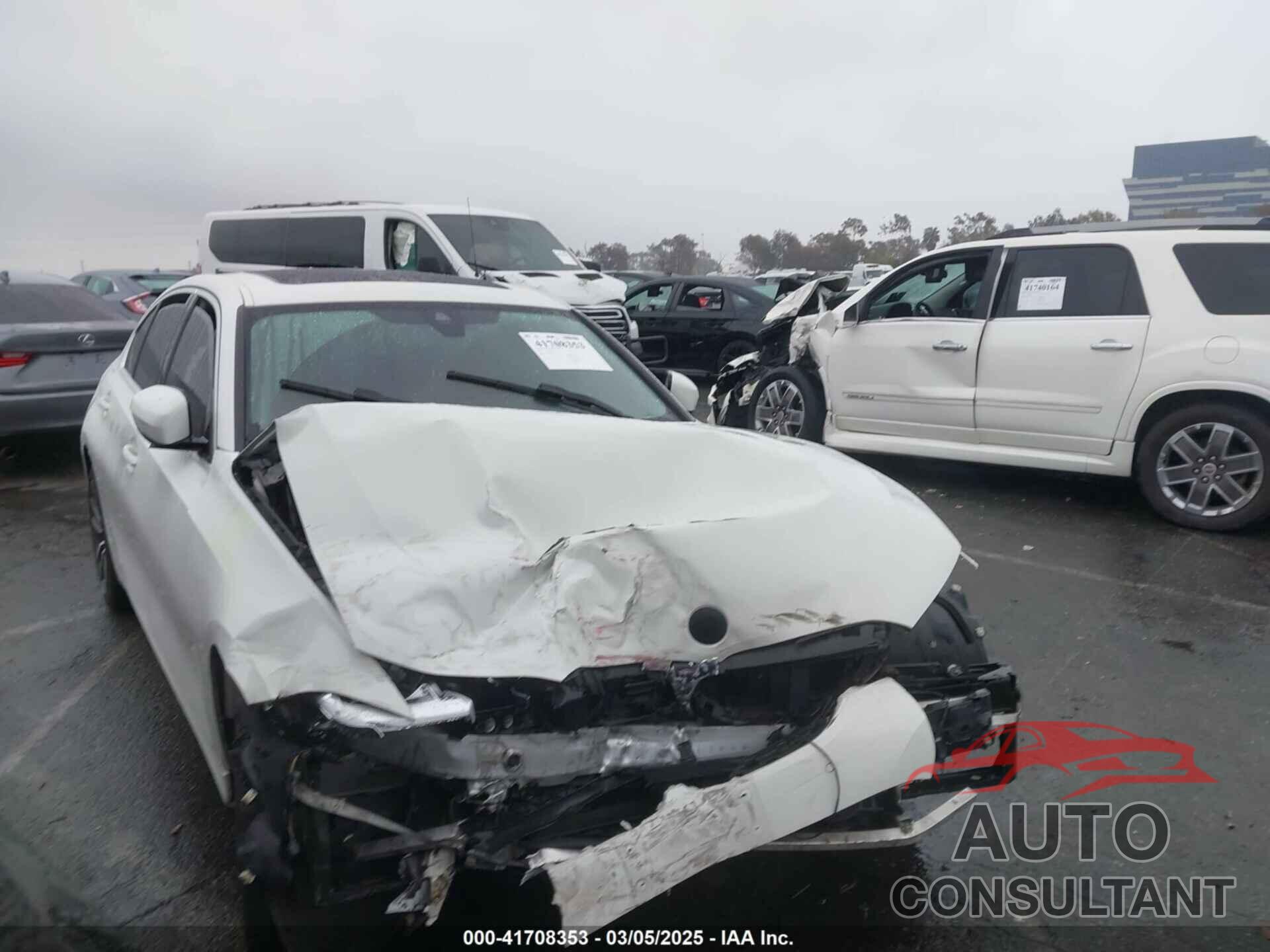 BMW 330I 2019 - WBA5R1C54KAK09616
