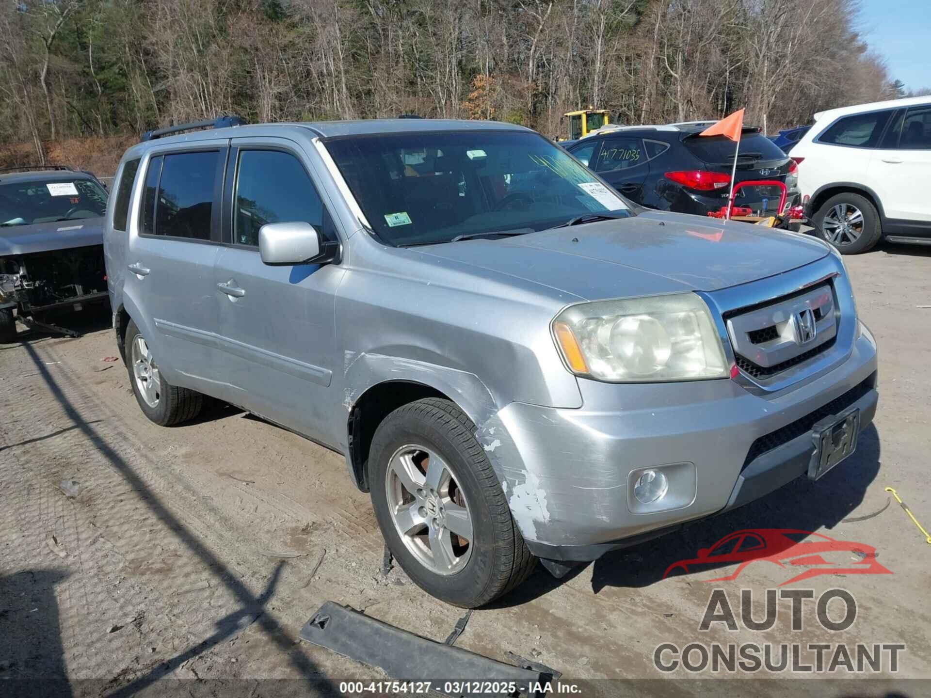 HONDA PILOT 2010 - 5FNYF4H59AB010022