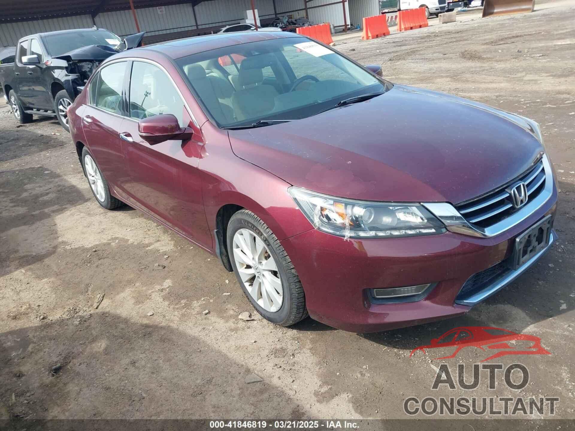 HONDA ACCORD 2013 - 1HGCR3F84DA024157