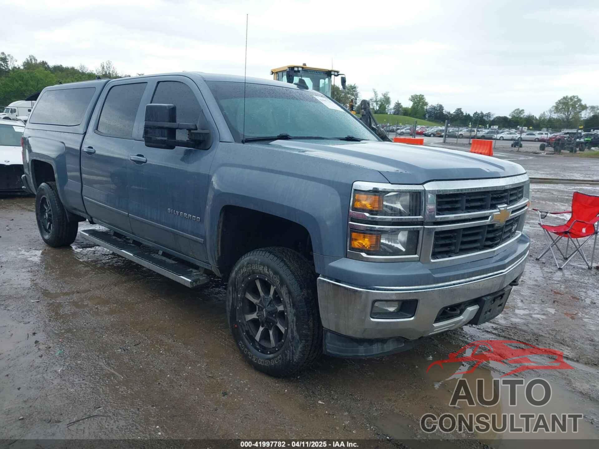 CHEVROLET SILVERADO 1500 2015 - 1GCUKREC3FF204445