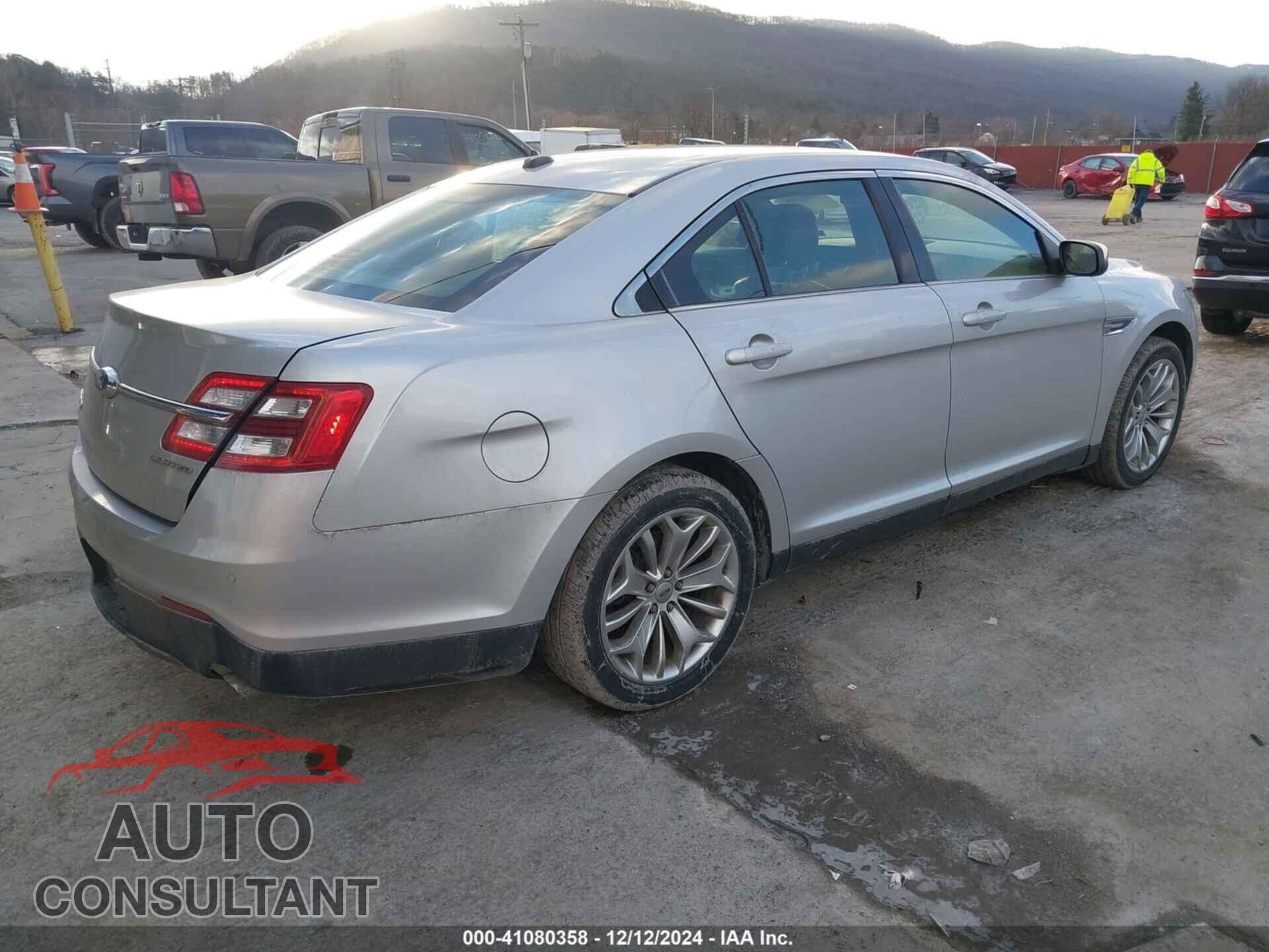 FORD TAURUS 2013 - 1FAHP2F83DG103875