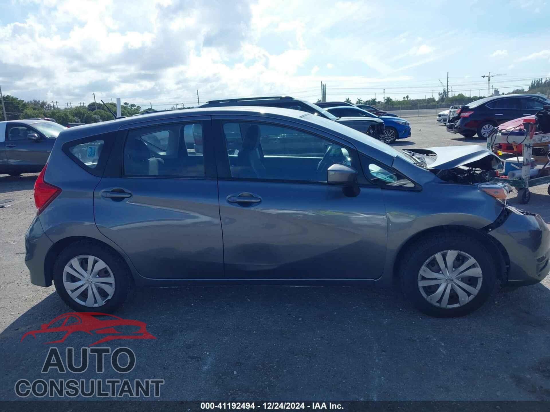 NISSAN VERSA NOTE 2017 - 3N1CE2CP7HL366820