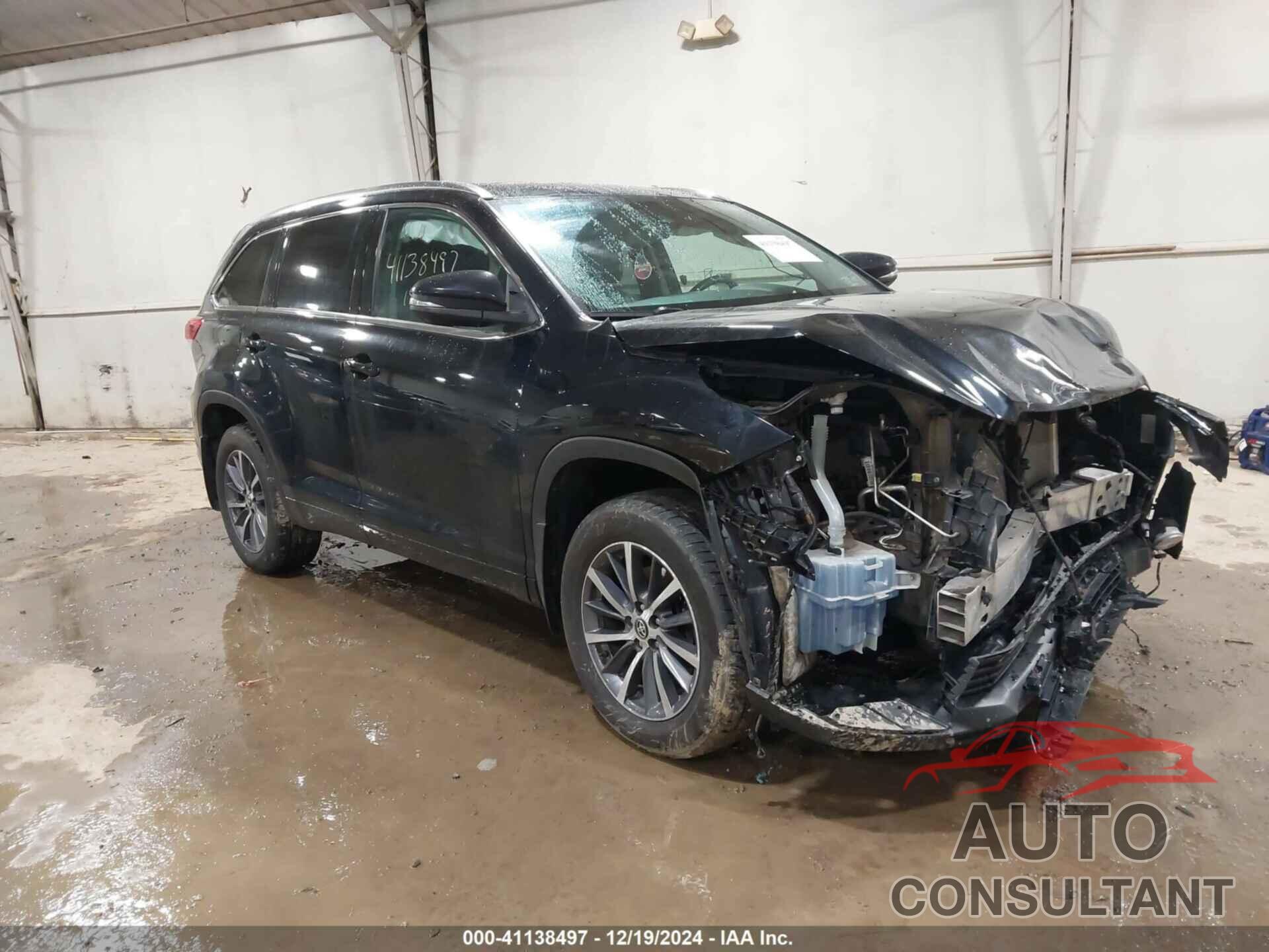 TOYOTA HIGHLANDER 2018 - 5TDJZRFH6JS909161