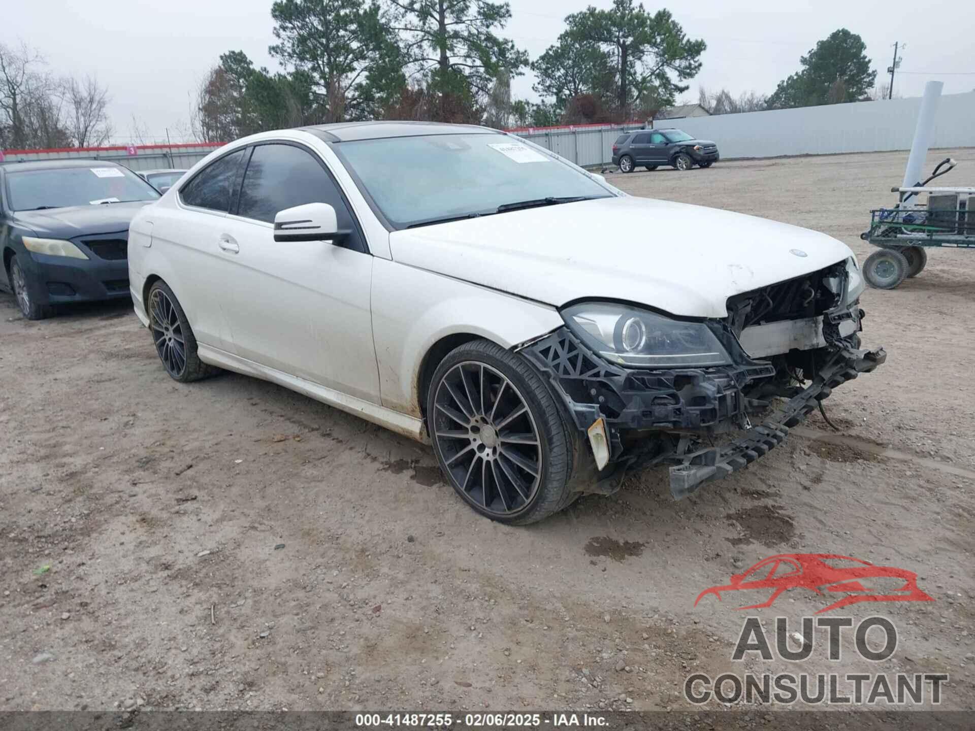 MERCEDES-BENZ C 350 2013 - WDDGJ5HB4DF999472