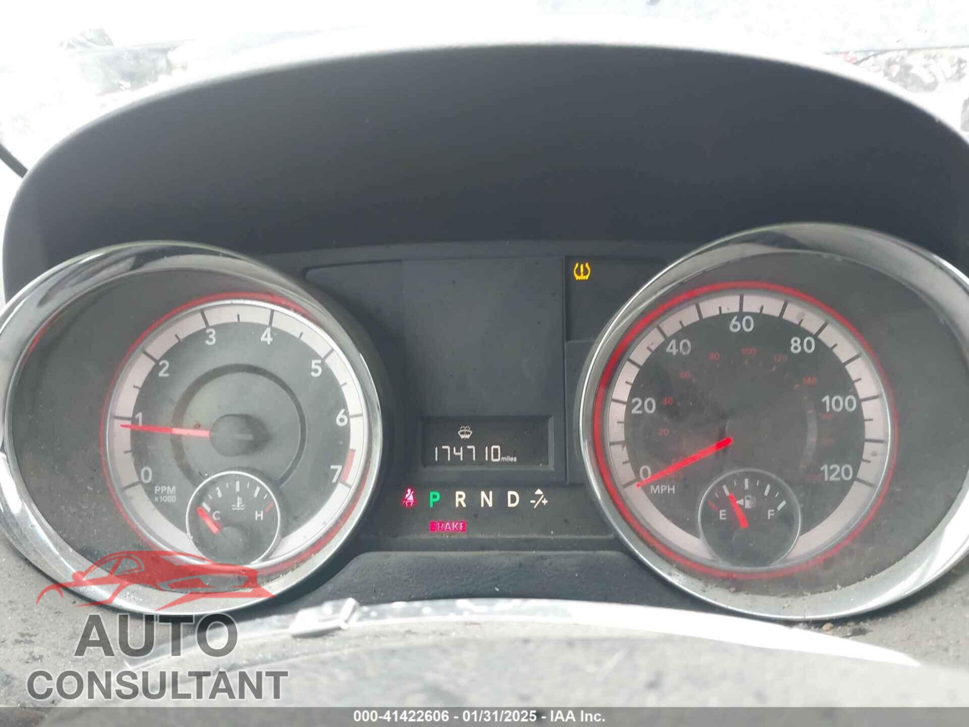 DODGE GRAND CARAVAN 2013 - 2C4RDGCG8DR790625