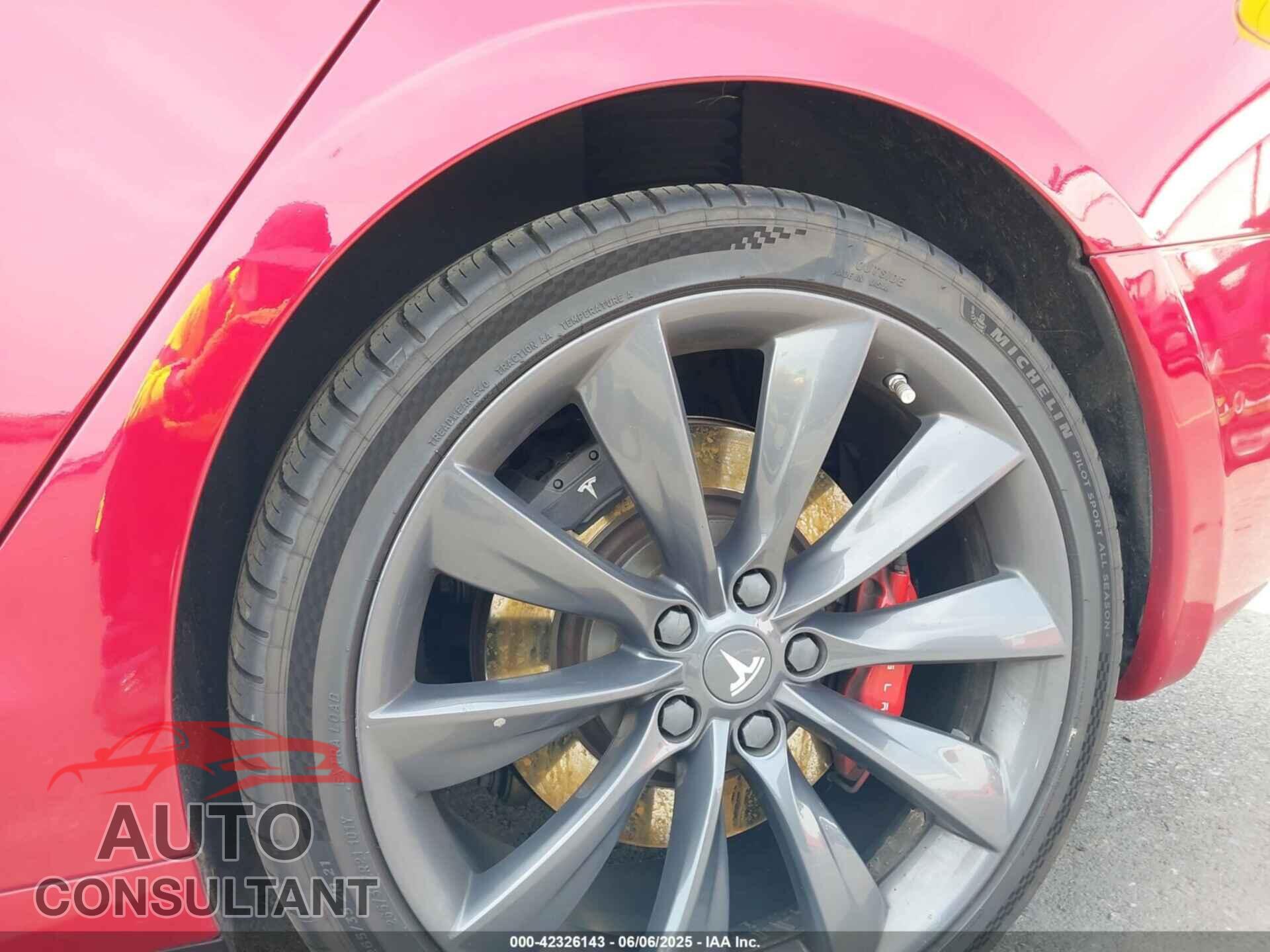 TESLA MODEL S 2016 - 5YJSA1E45GF177548