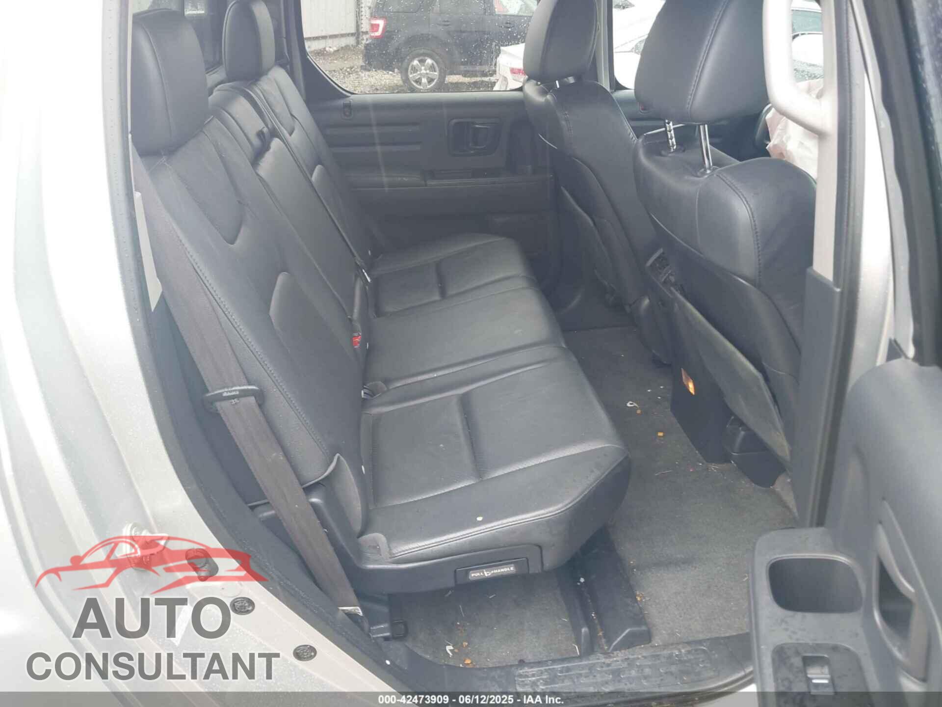 HONDA RIDGELINE 2011 - 5FPYK1F54BB011360