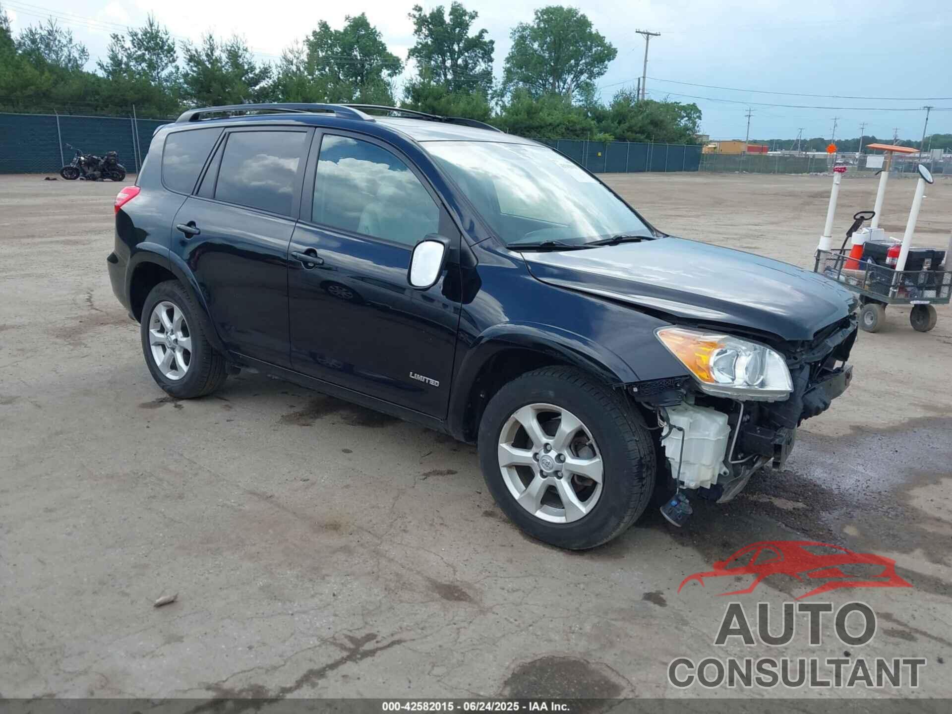 TOYOTA RAV4 2009 - JTMBK31VX9D009907