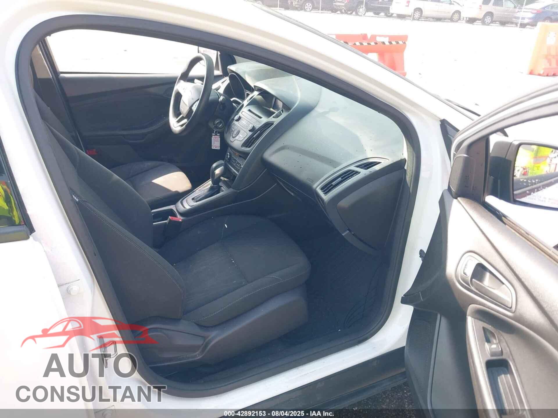 FORD FOCUS 2016 - 1FADP3E2XGL242513