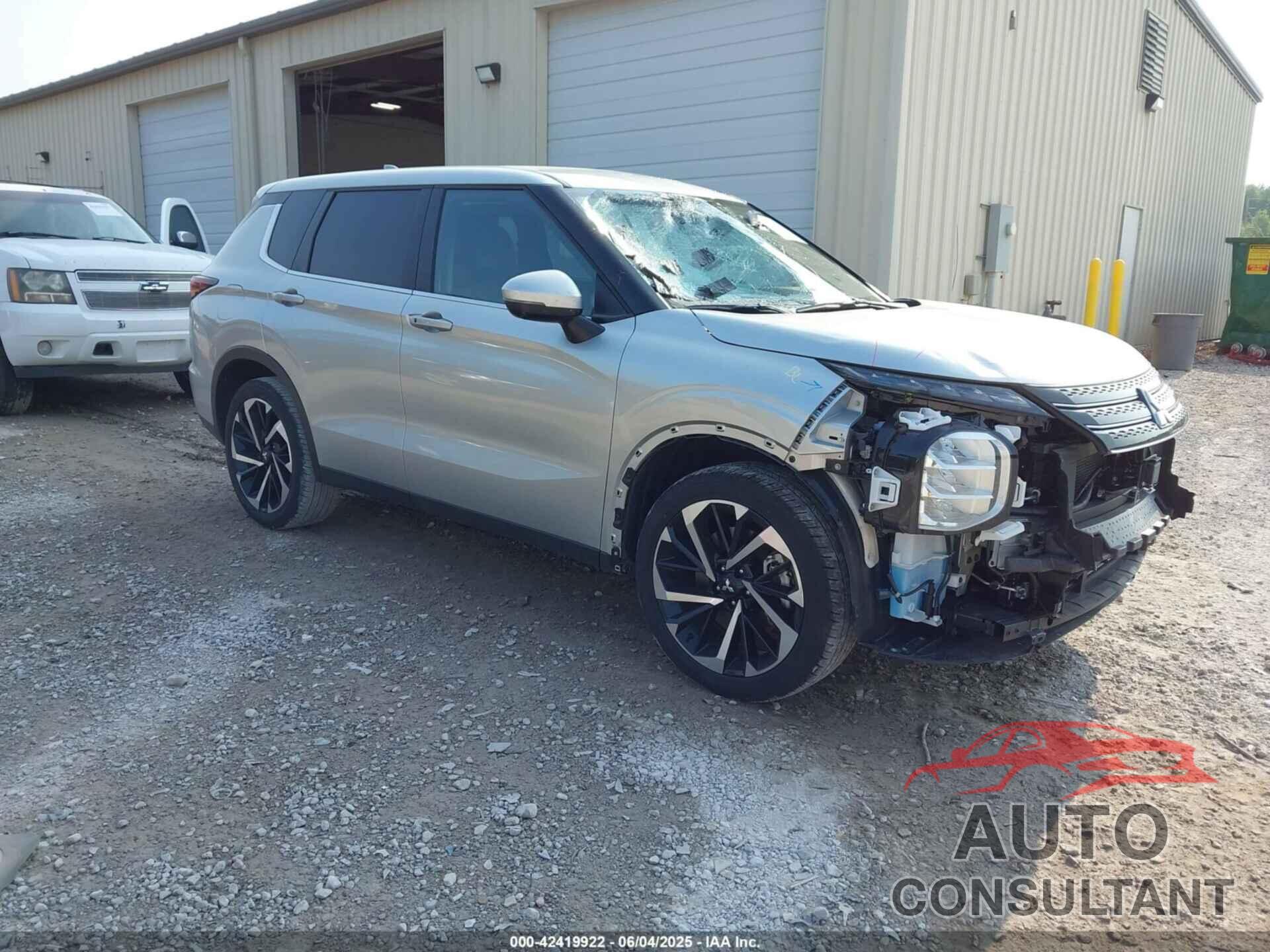 MITSUBISHI OUTLANDER 2024 - JA4J3VA89RZ067874