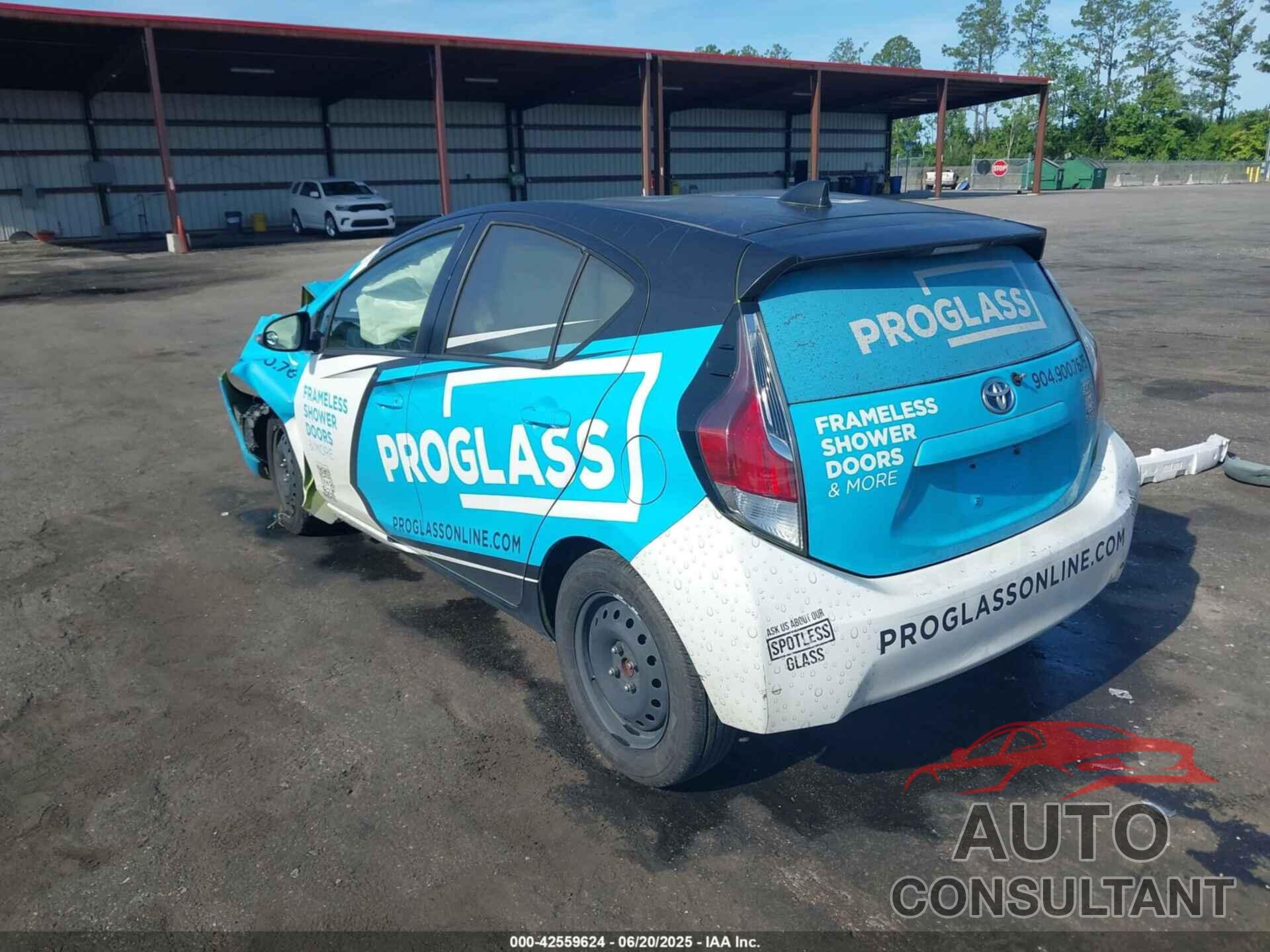 TOYOTA PRIUS C 2016 - JTDKDTB37G1135616