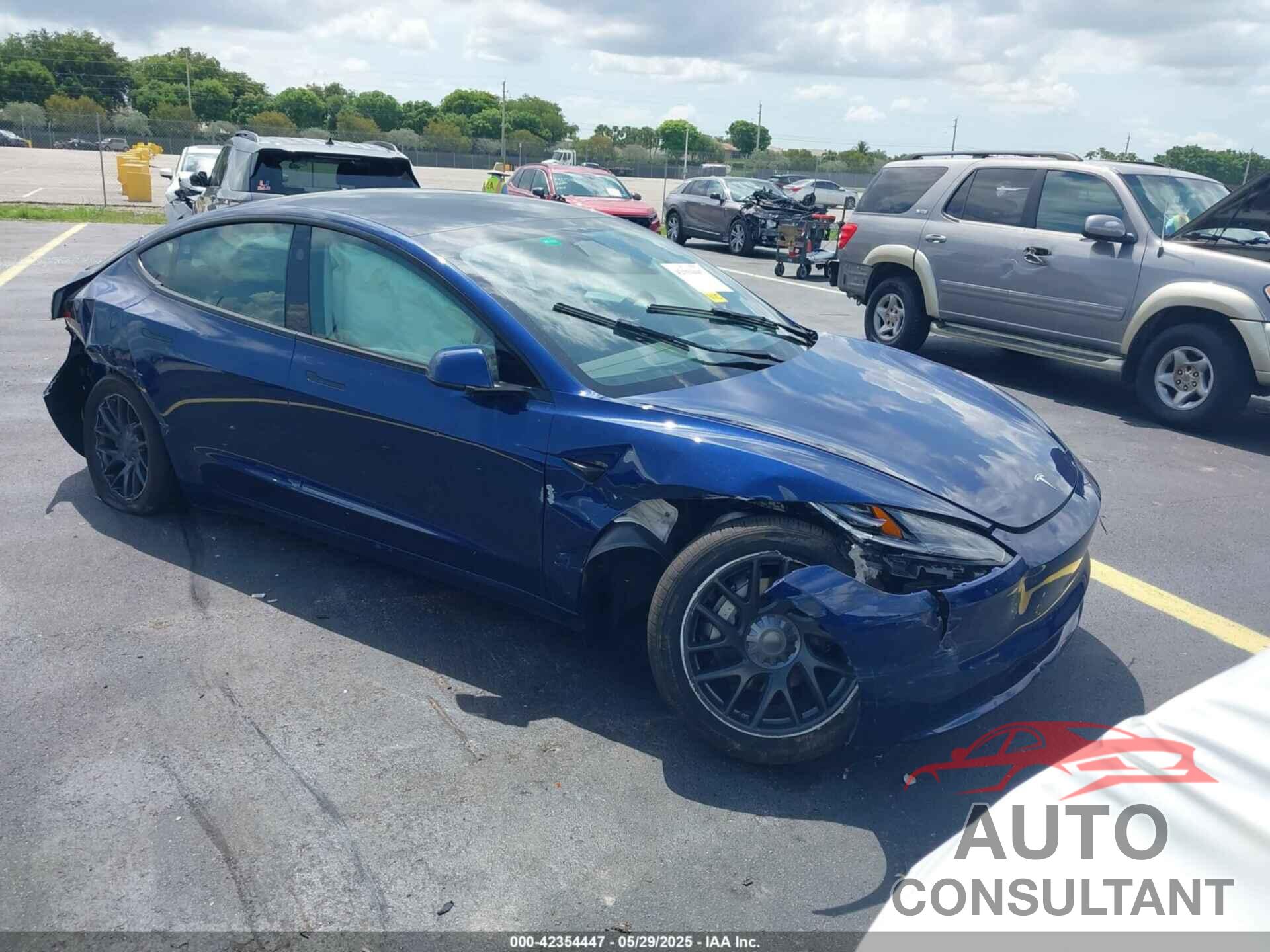 TESLA MODEL 3 2024 - 5YJ3E1EA1RF744291