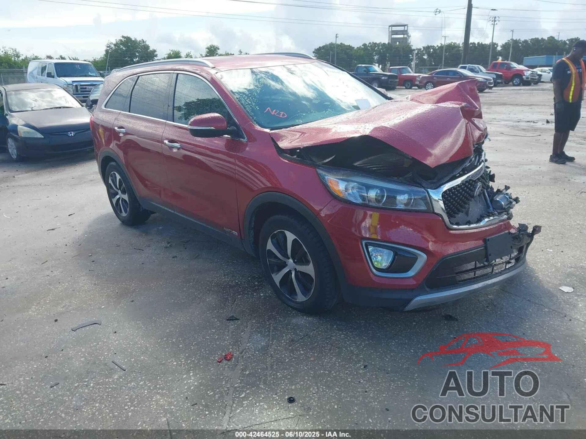KIA SORENTO 2018 - 5XYPHDA50JG346392