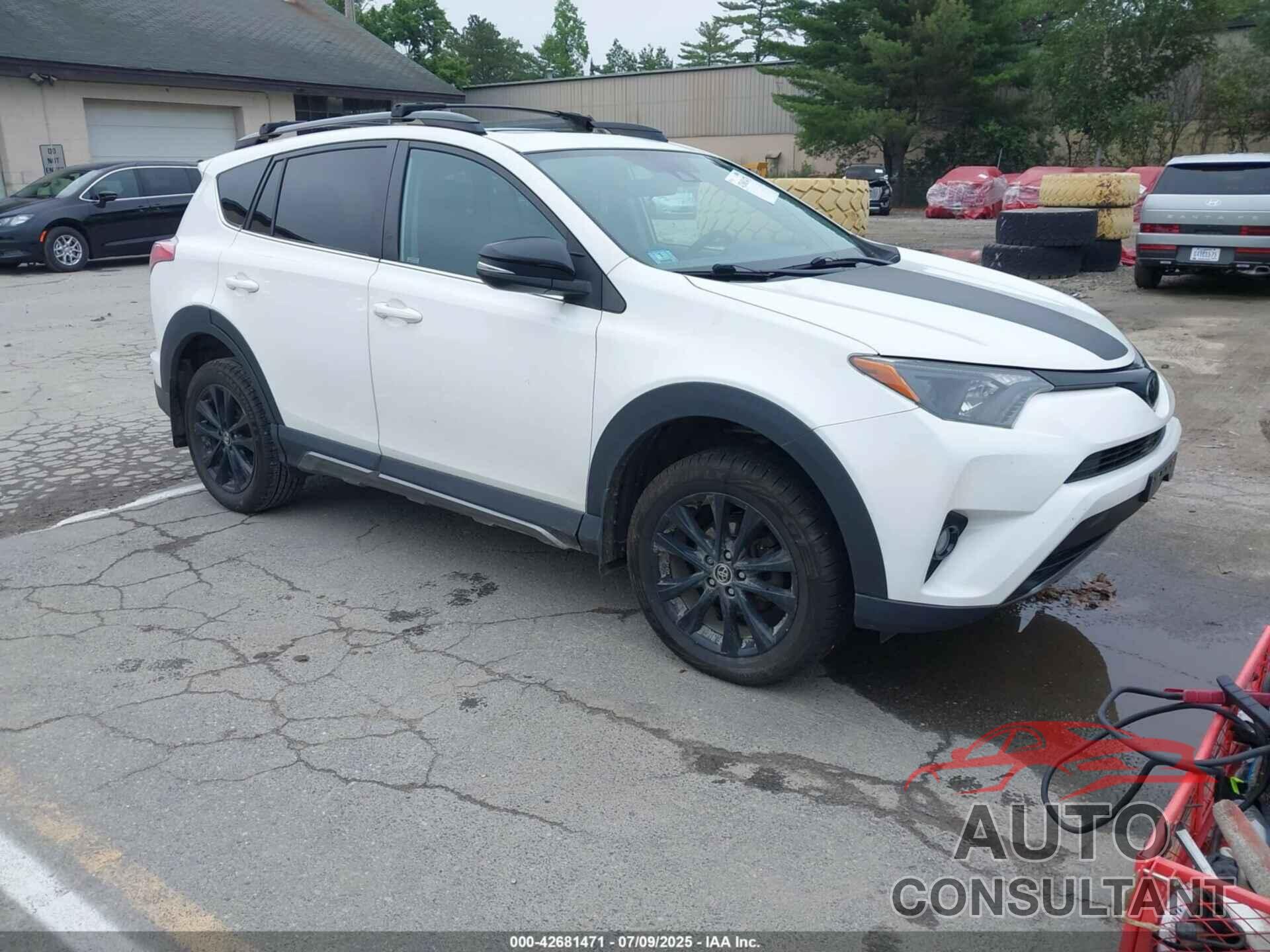 TOYOTA RAV4 2018 - 2T3RFREV7JW805537
