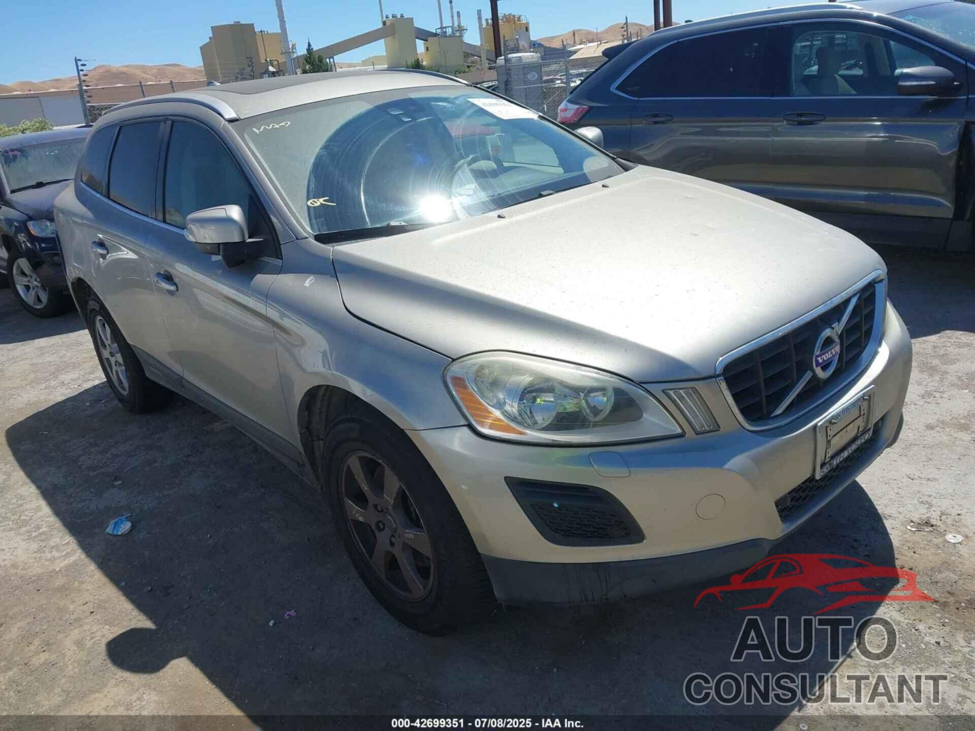 VOLVO XC60 2011 - YV4940DL5B2188311