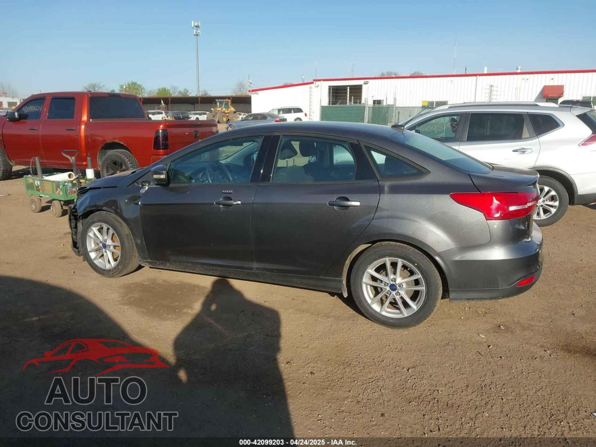 FORD FOCUS 2016 - 1FADP3F2XGL207906