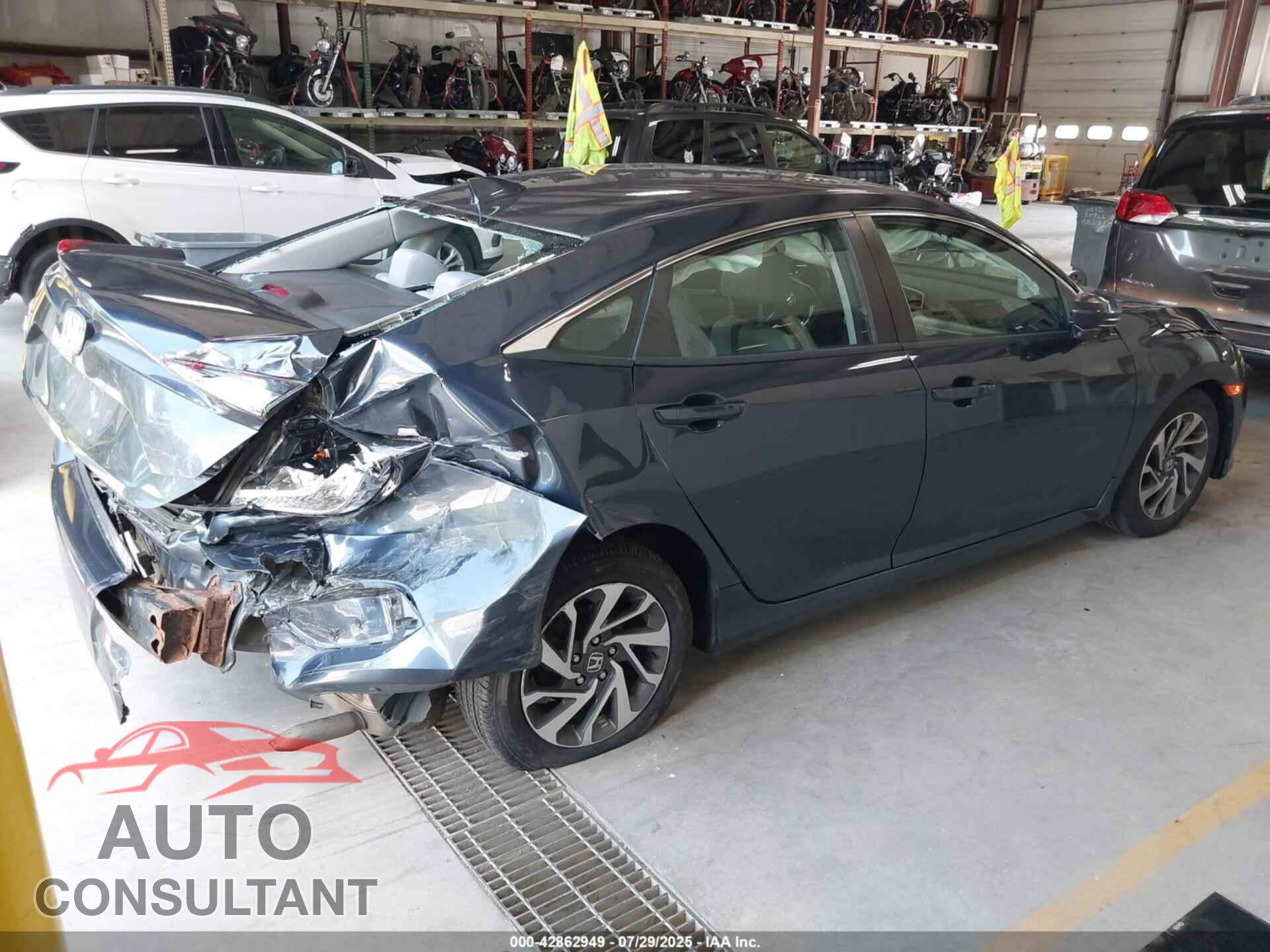 HONDA CIVIC 2017 - 19XFC2F79HE002205