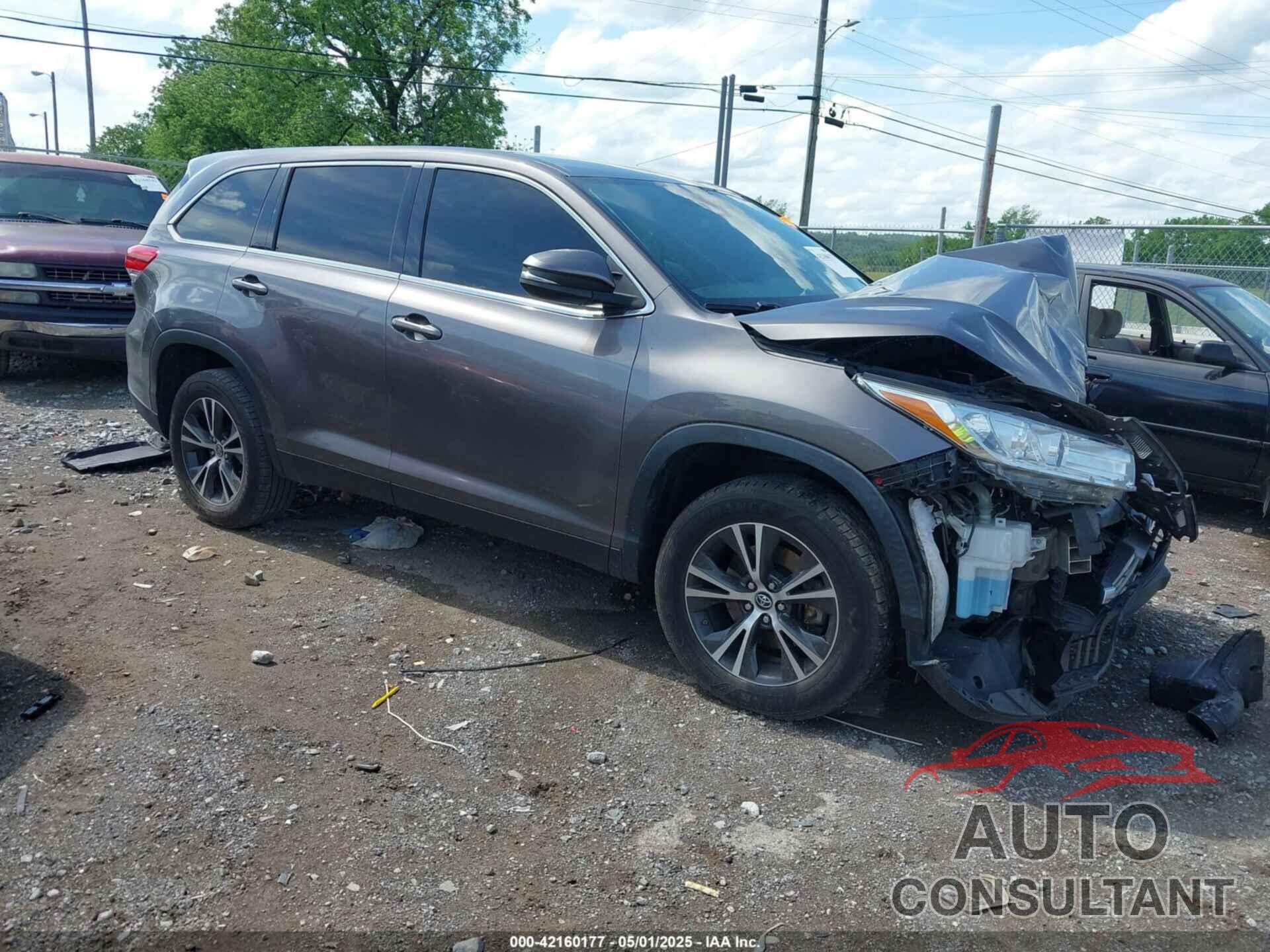 TOYOTA HIGHLANDER 2019 - 5TDZZRFH3KS325109