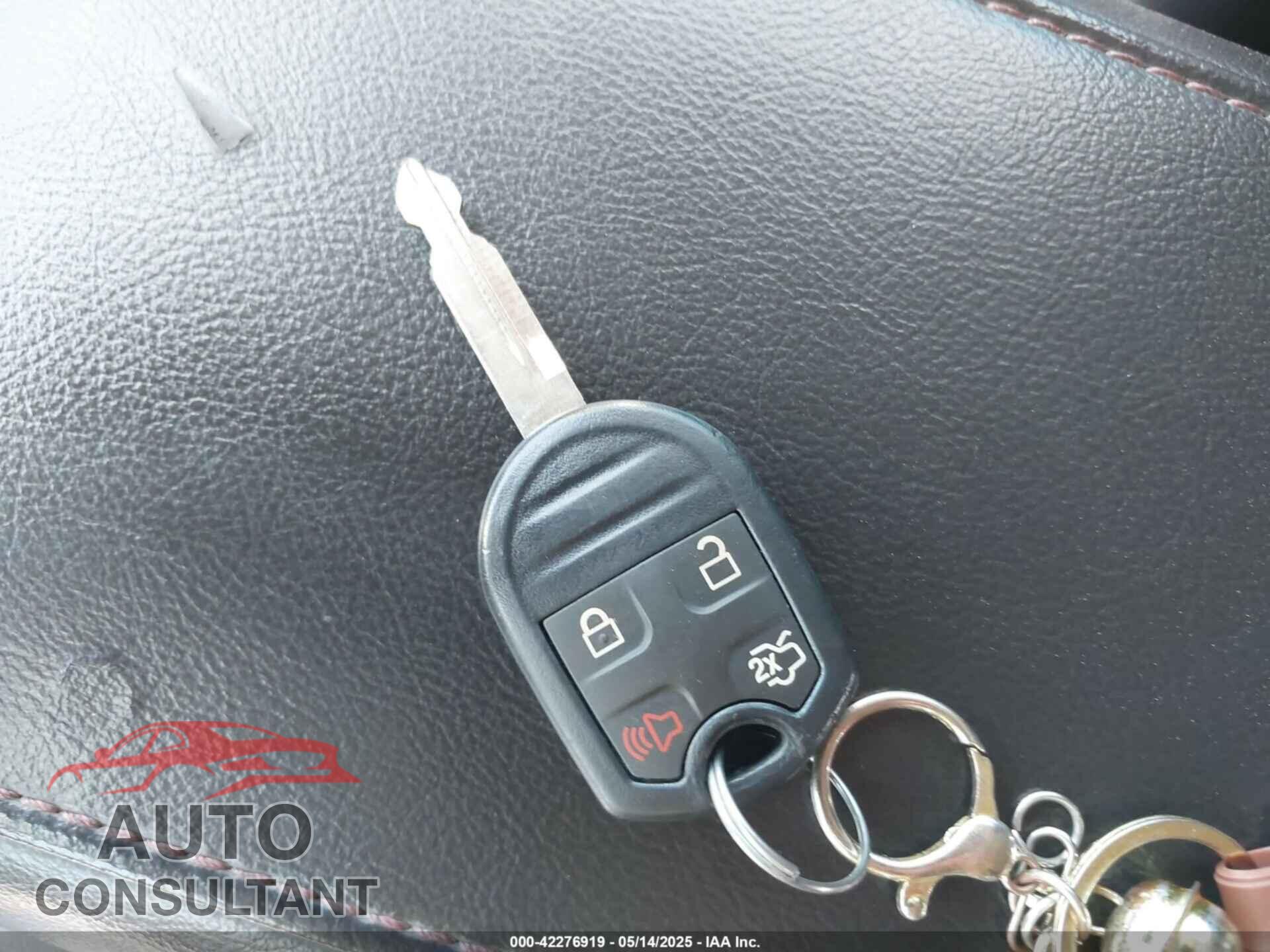 FORD EDGE 2013 - 2FMDK3JC8DBE11300