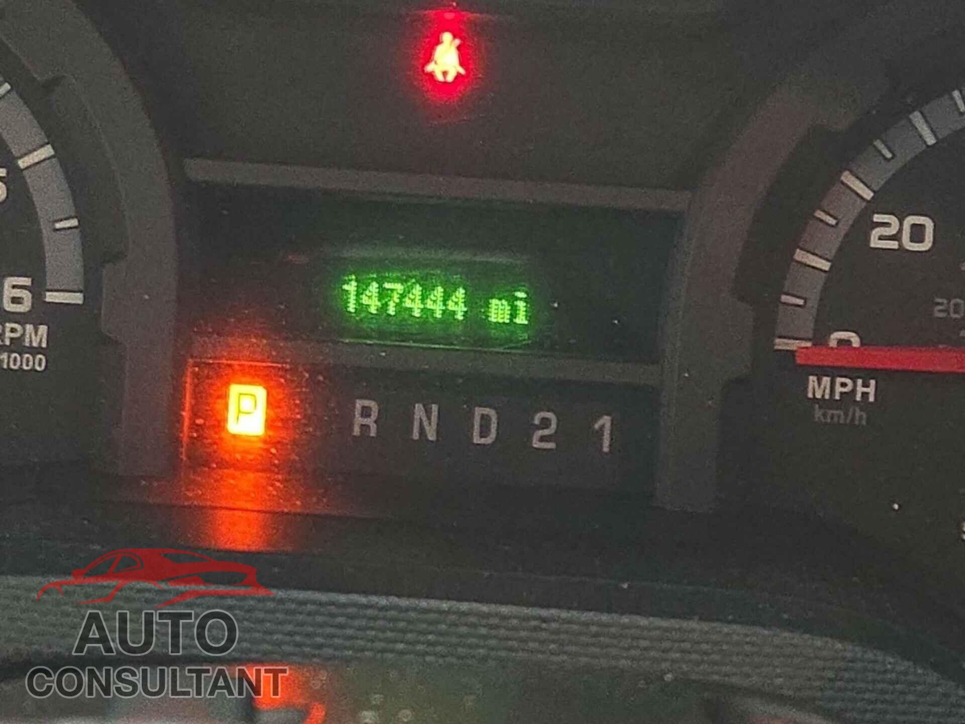 FORD ECONOLINE 2010 - 1FTNE2EL3ADA10330