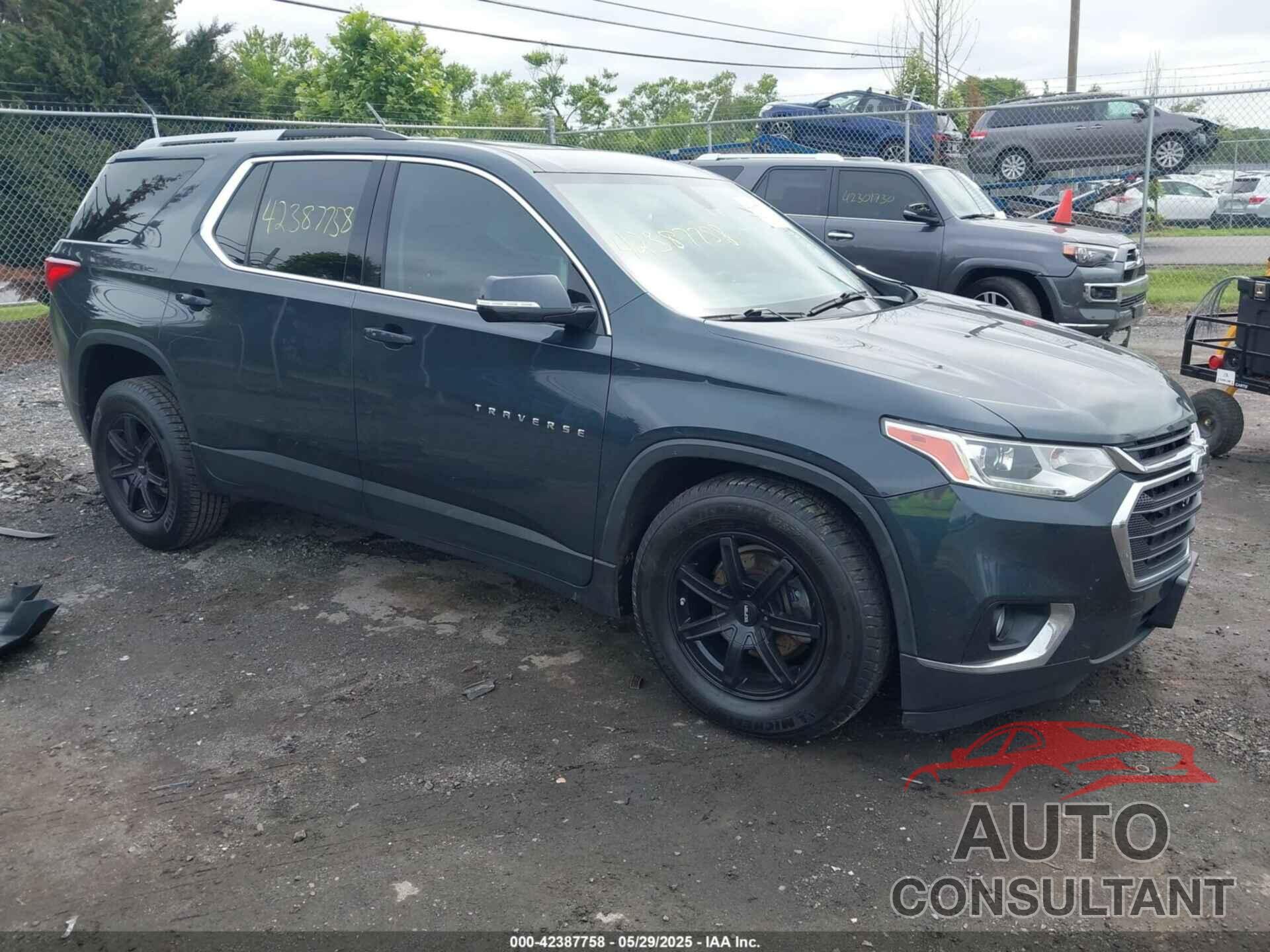 CHEVROLET TRAVERSE 2018 - 1GNERGKWXJJ258244