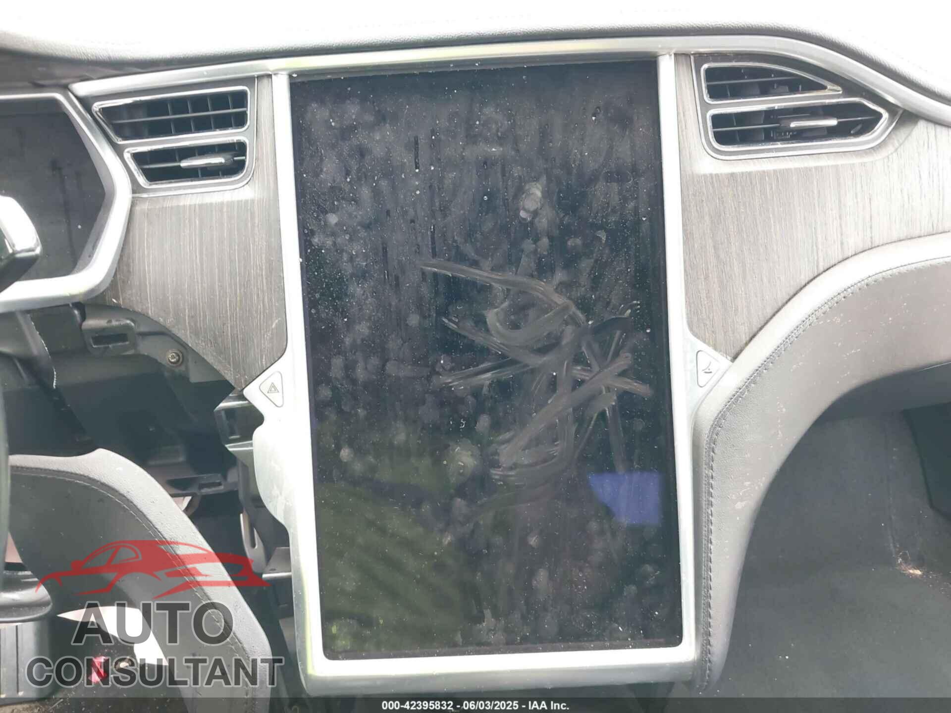 TESLA MODEL S 2013 - 5YJSA1DP2DFP07997