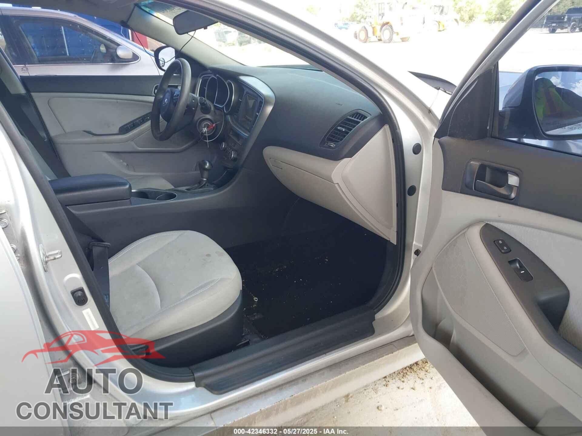 KIA OPTIMA 2014 - 5XXGM4A79EG320493