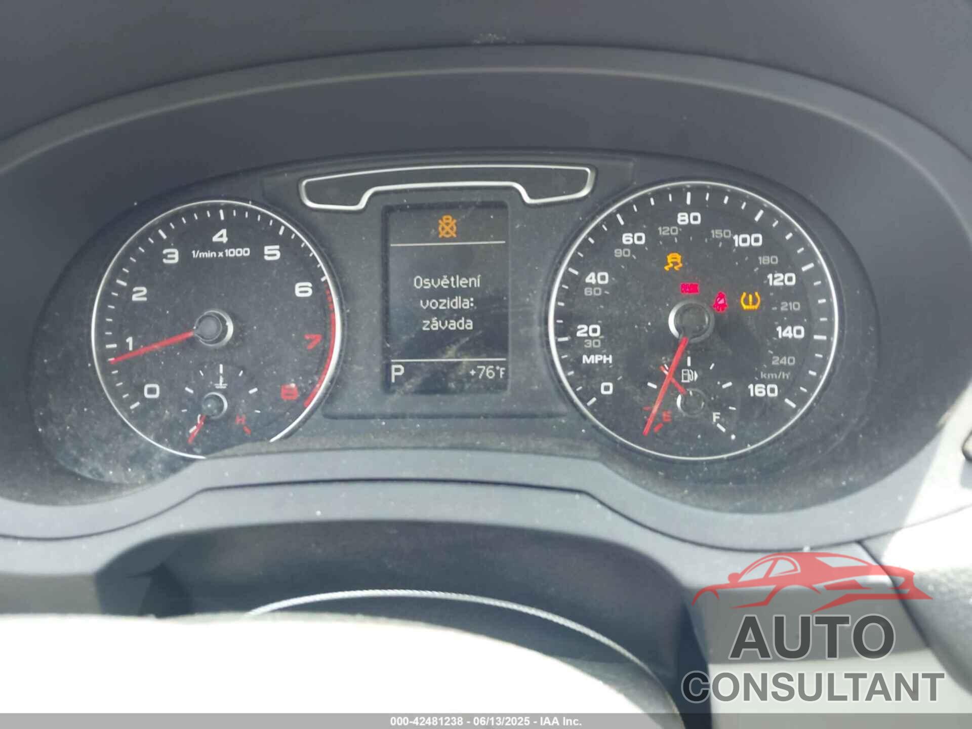 AUDI Q3 2015 - WA1EFCFS6FR004485