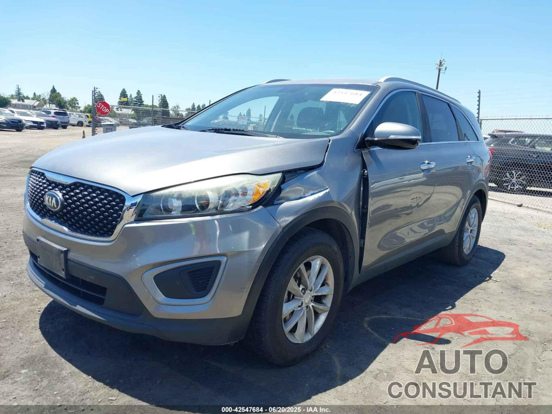 KIA SORENTO 2017 - 5XYPG4A35HG257235