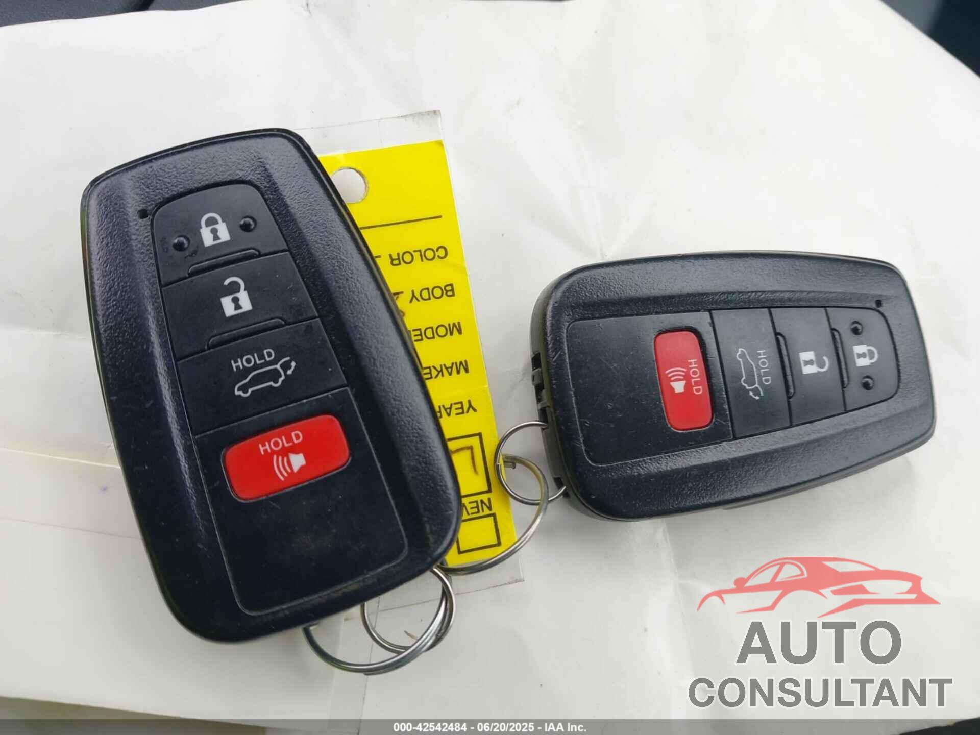 TOYOTA HIGHLANDER 2020 - 5TDBZRBH1LS507559