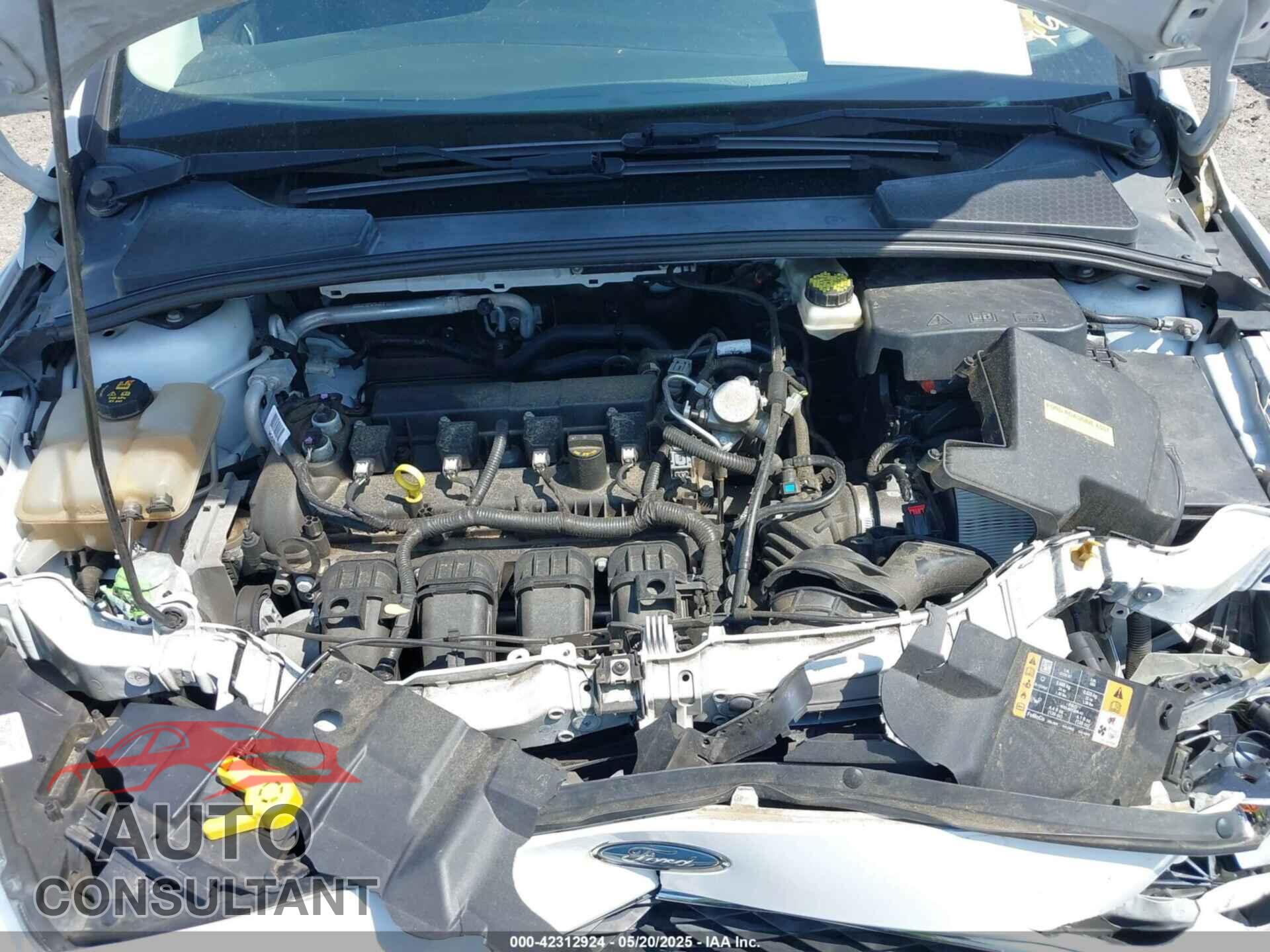 FORD FOCUS 2017 - 1FADP3K23HL262009