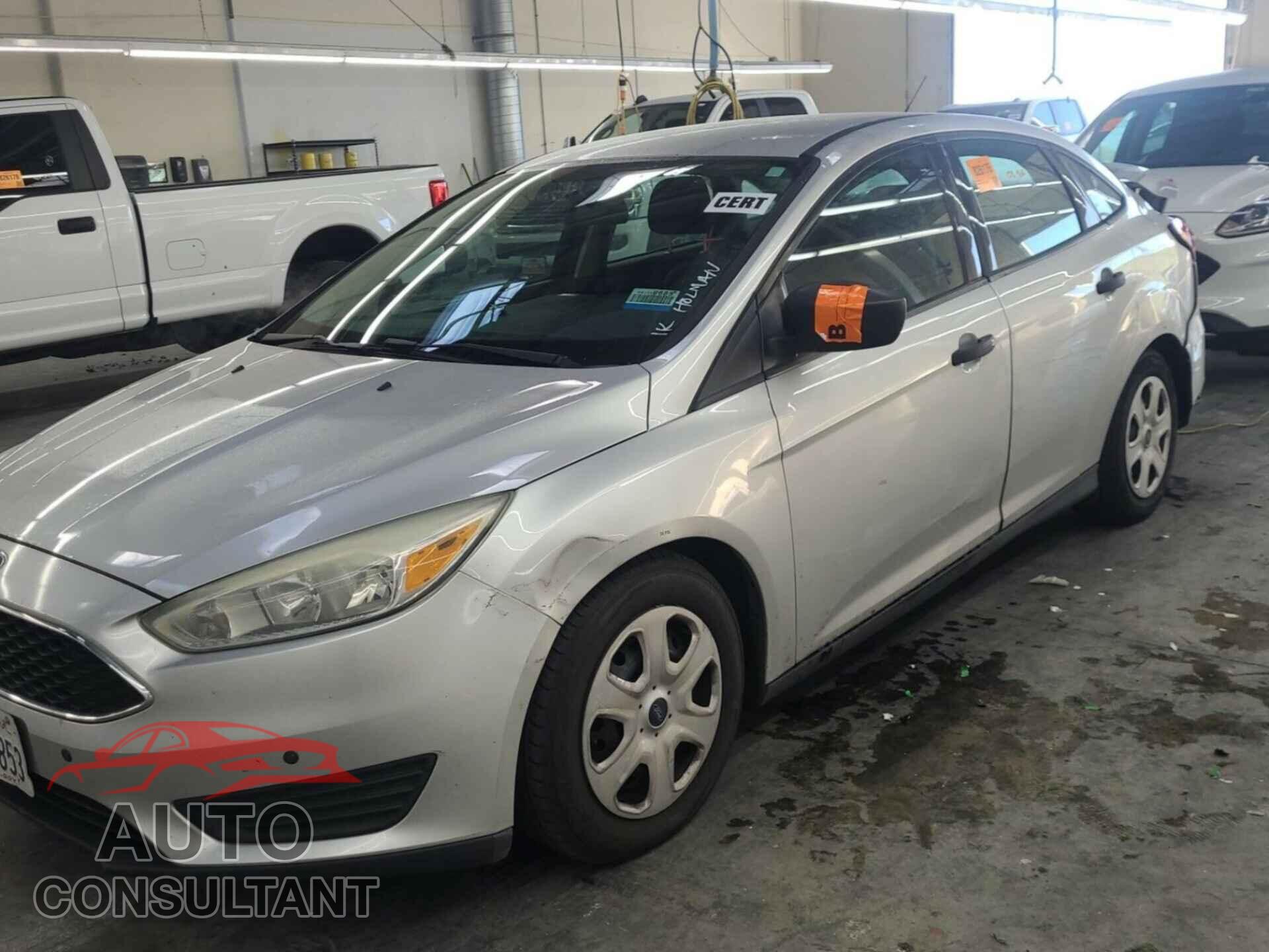 FORD FOCUS 2016 - 1FADP3E29GL373674