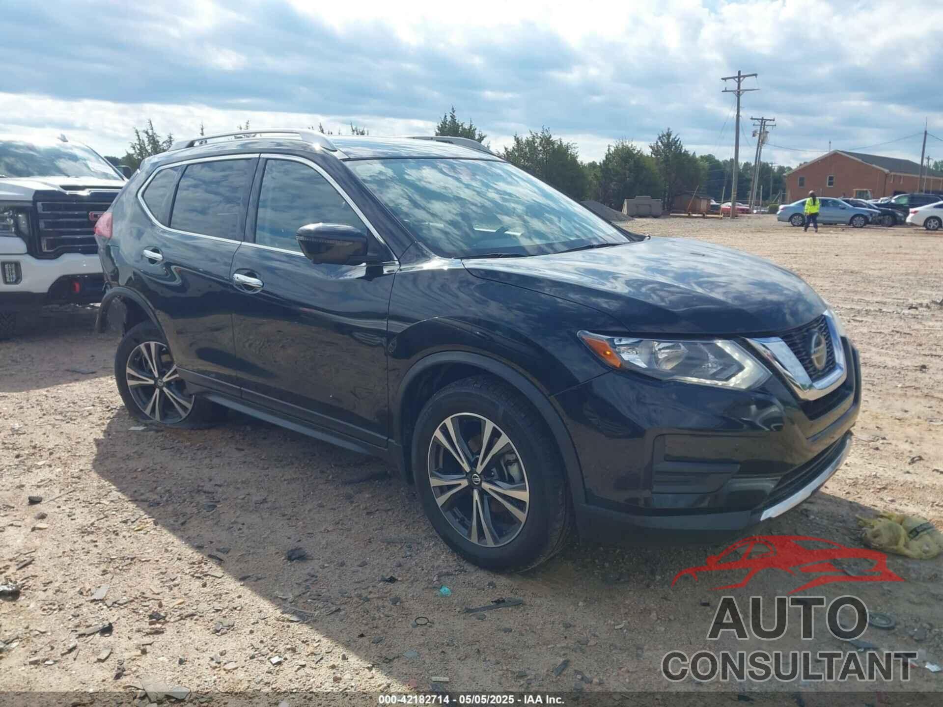 NISSAN ROGUE 2019 - JN8AT2MV6KW379829