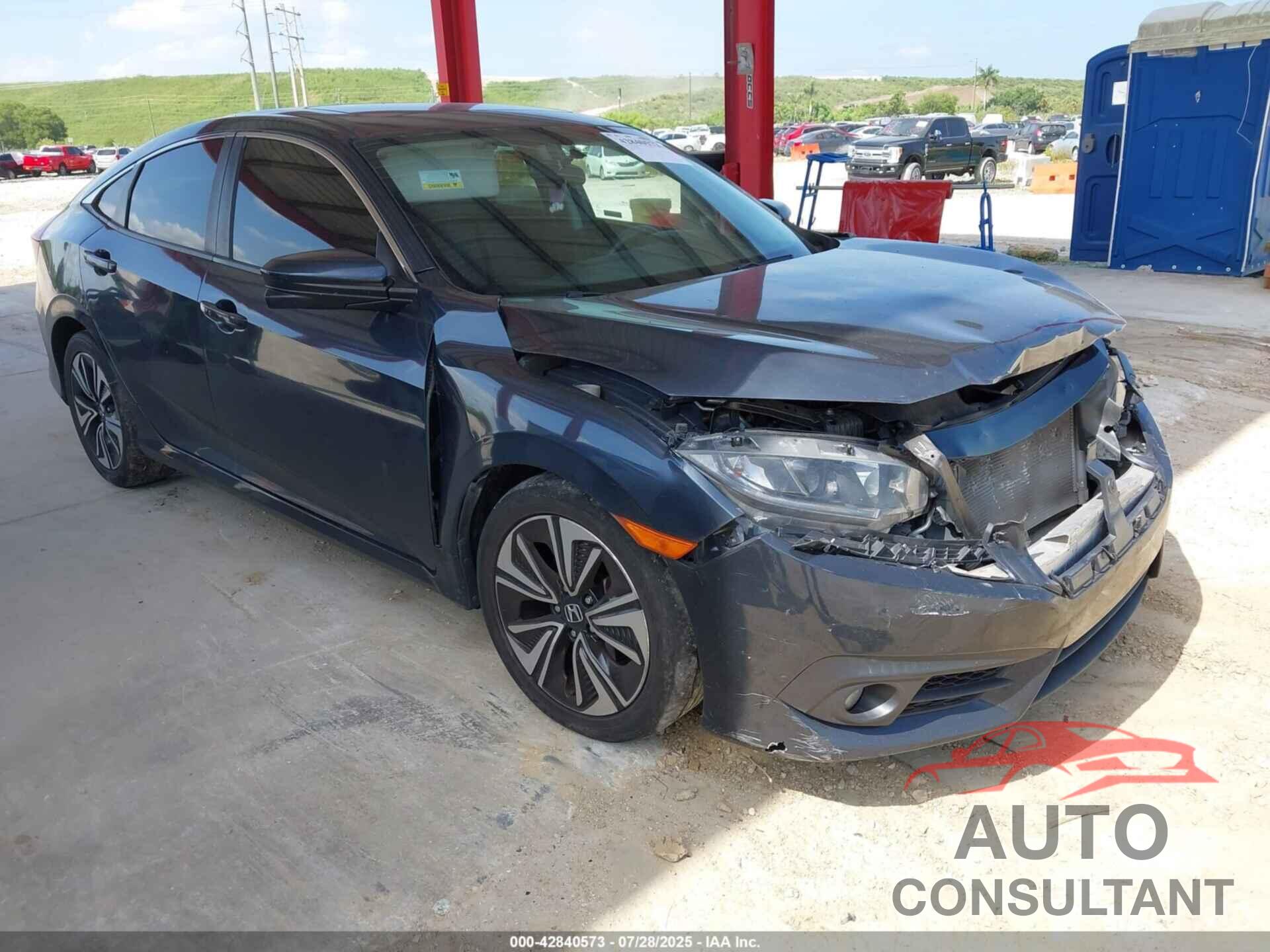 HONDA CIVIC 2018 - JHMFC1F32JX004535