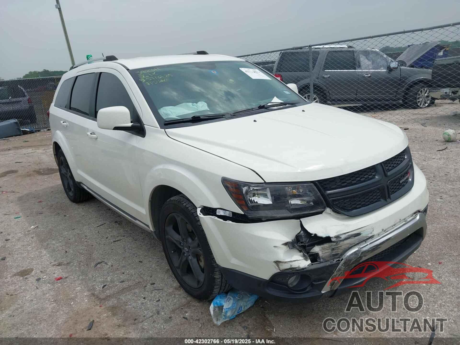 DODGE JOURNEY 2018 - 3C4PDCGB1JT288580